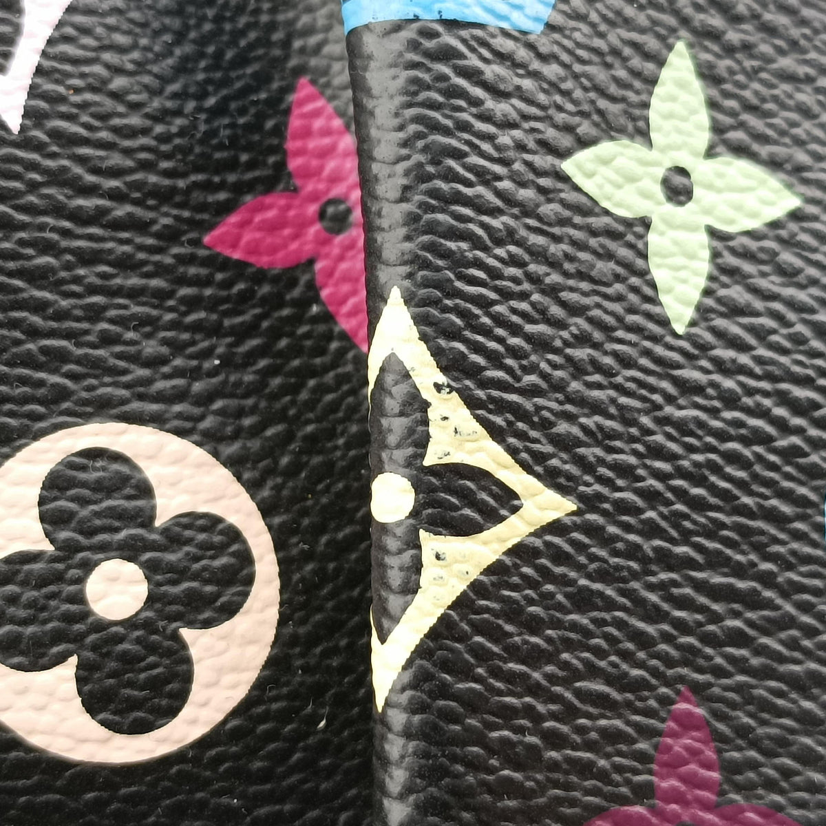 Pre-owned Louis Vuitton URSULA Noir Monogram Multicolor M40124 handbag | stylenewstar