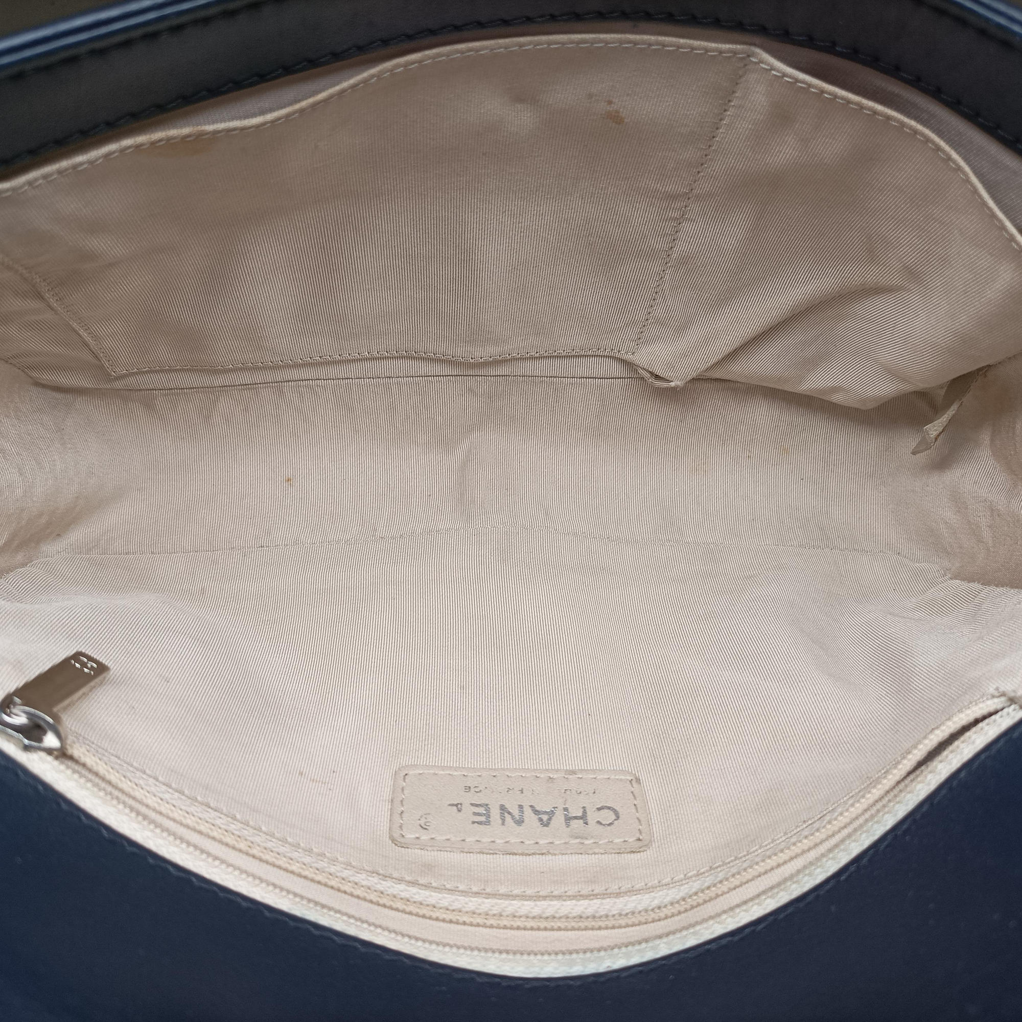 Vintage Chanel Boy Chanel Matelasse Coco Mark Navy lambskin A90164 shoulderbag | stylenewstar