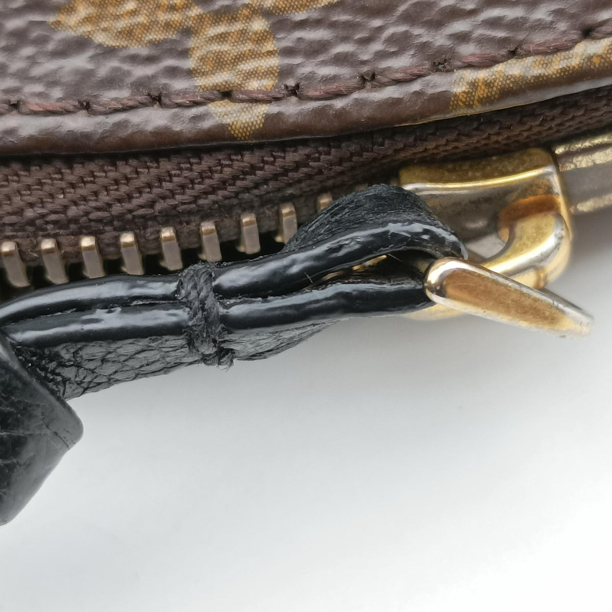Pre-owned Louis Vuitton Tournel PM Noir Monogram canvas M44057 shoulderbag | stylenewstar
