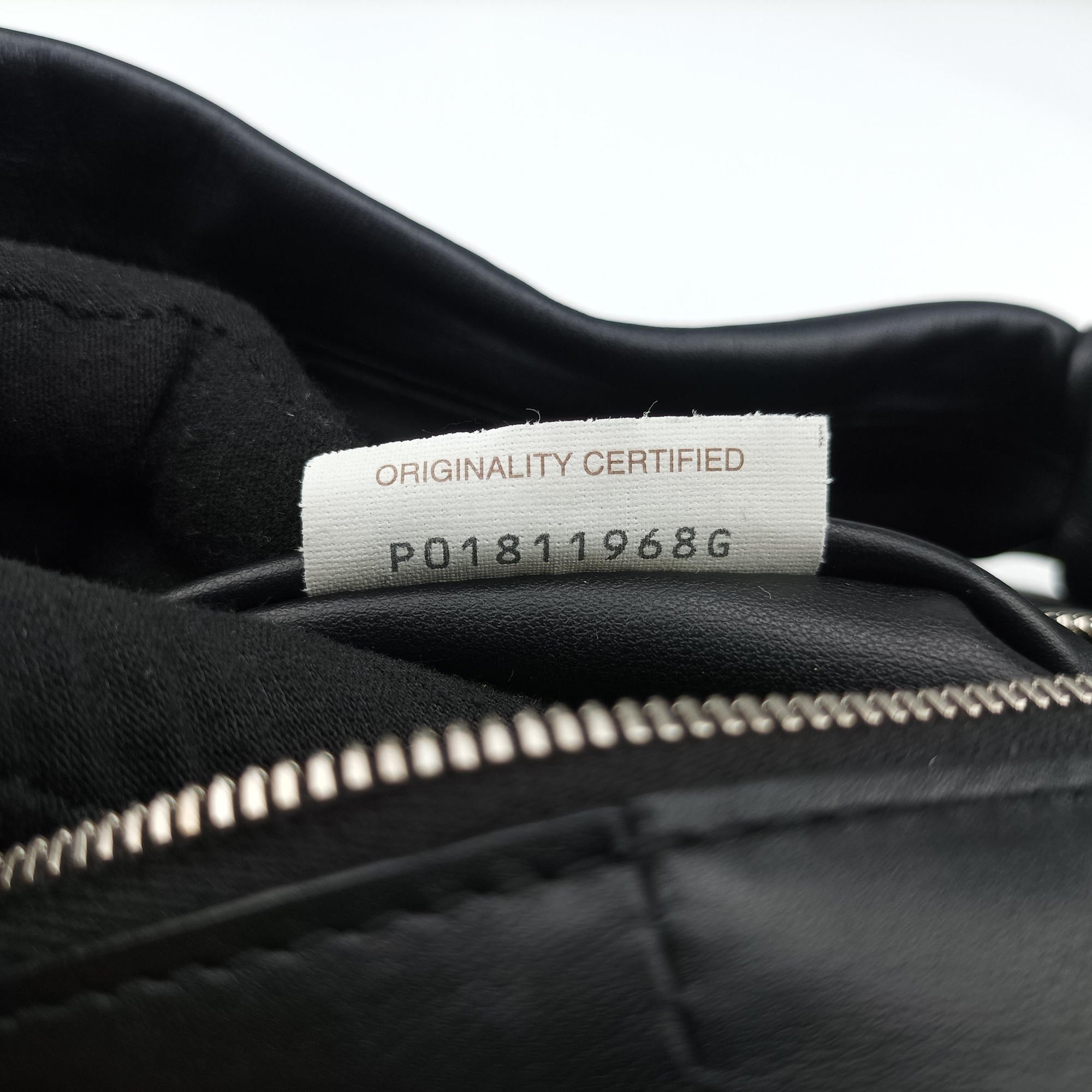 Vintage Bottega Veneta Double Knot Black lambskin  handbag | stylenewstar