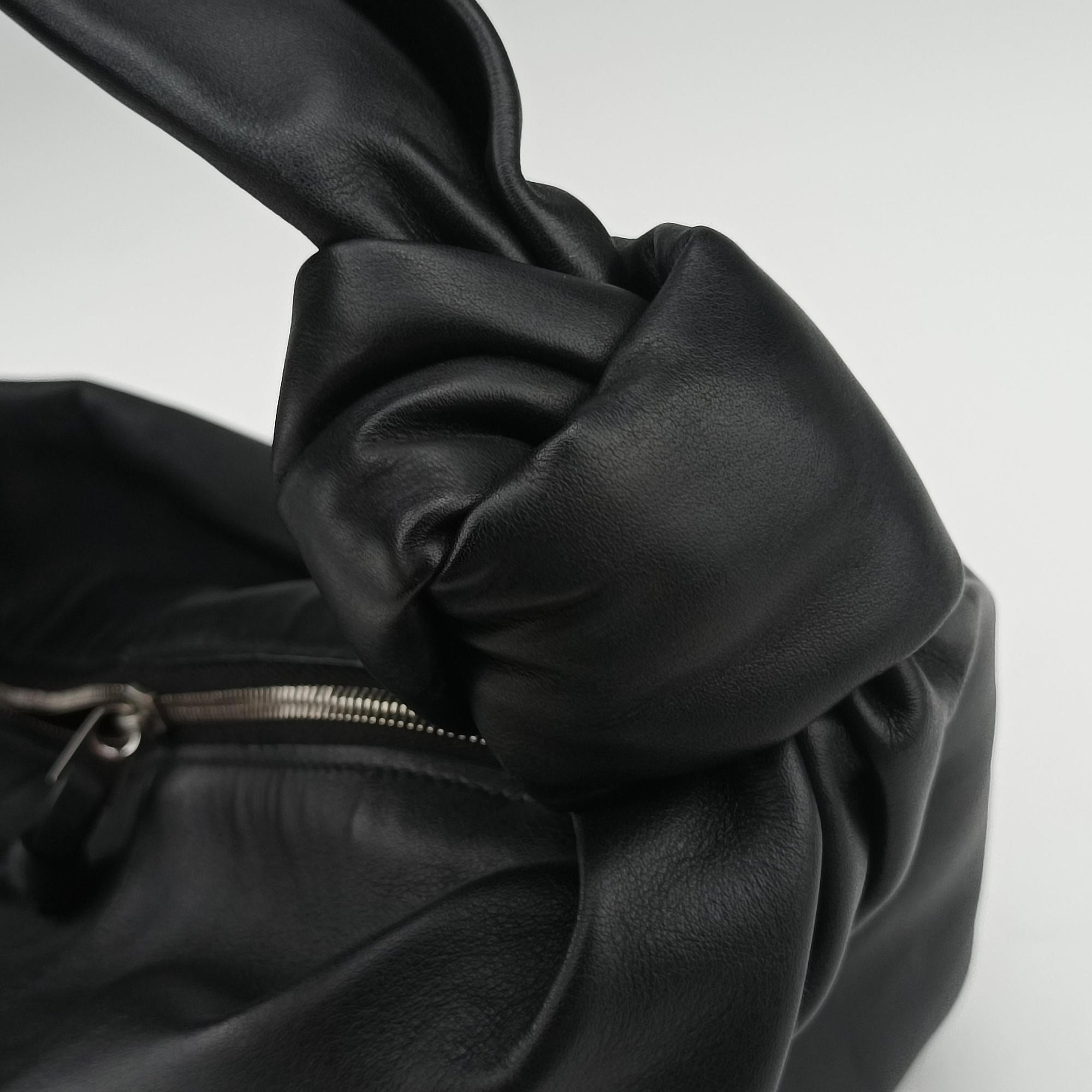 Vintage Bottega Veneta Double Knot Black lambskin  handbag | stylenewstar