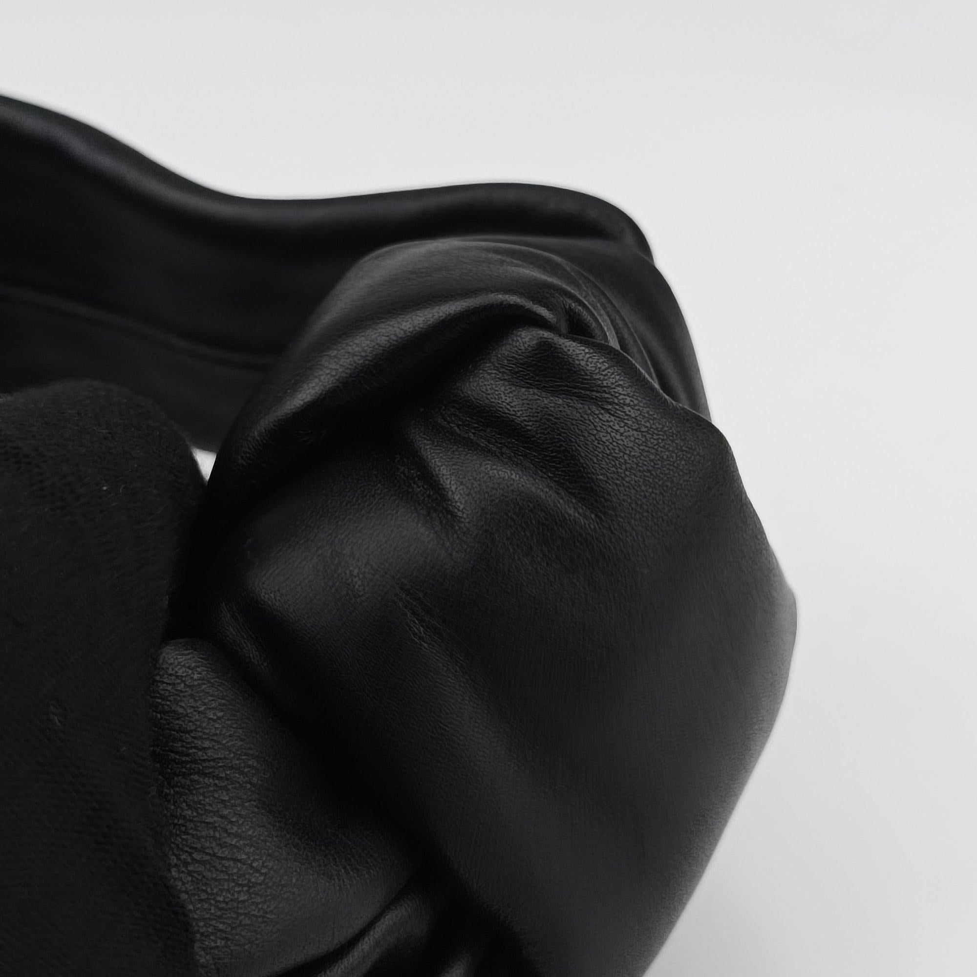 Vintage Bottega Veneta Double Knot Black lambskin  handbag | stylenewstar
