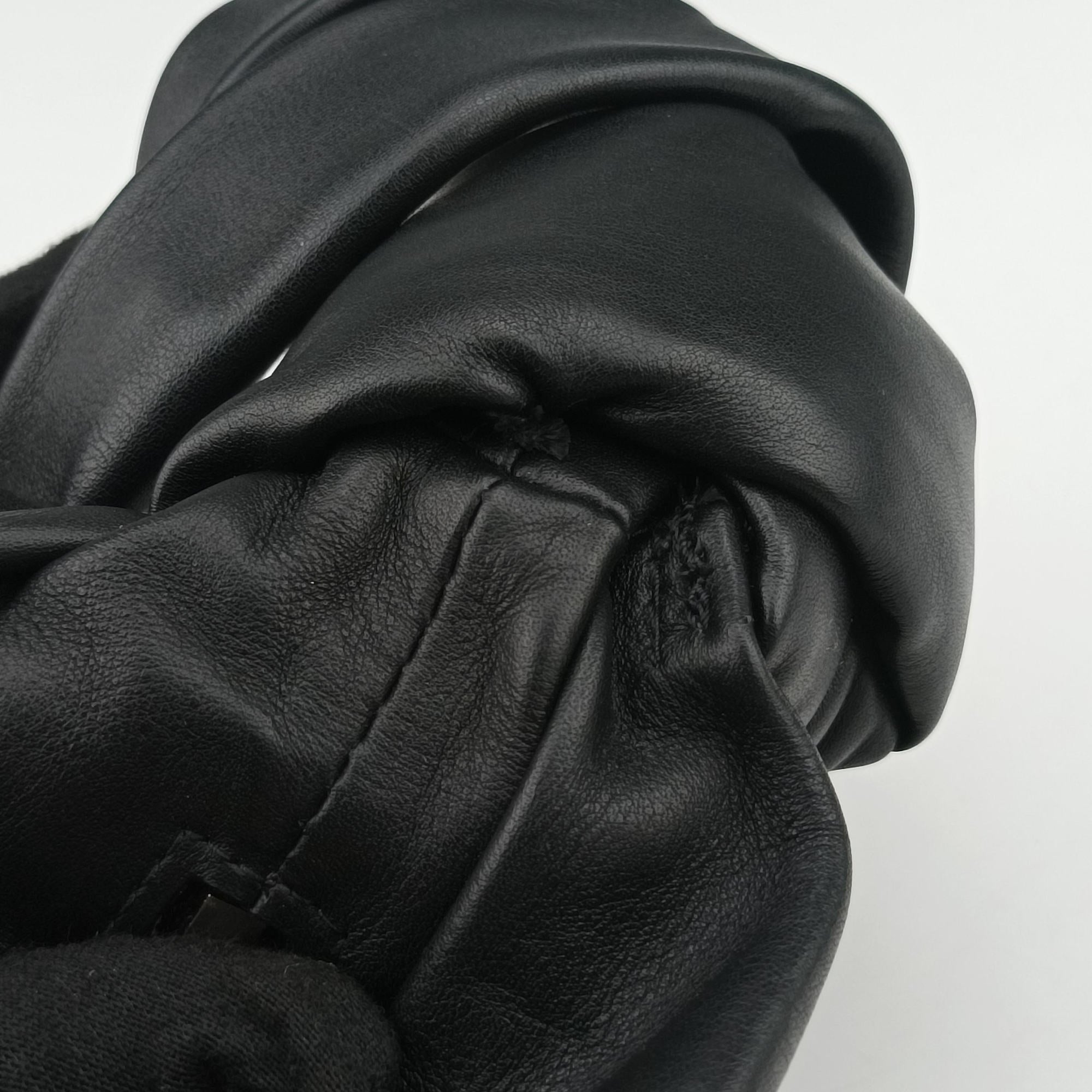 Vintage Bottega Veneta Double Knot Black lambskin  handbag | stylenewstar