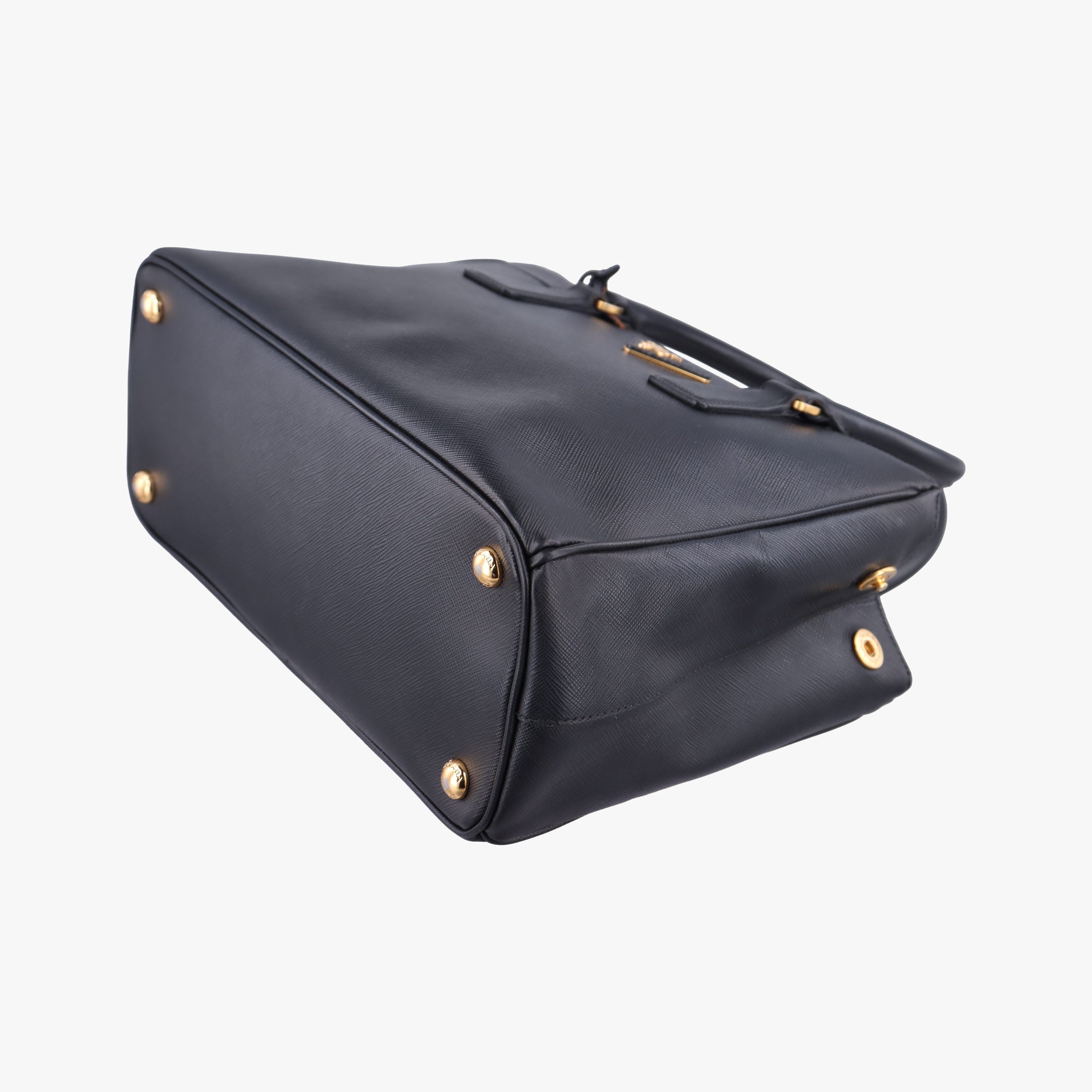 Vintage Prada Galleria Black SAFFIANO Leather BN2274 shoulderbag | stylenewstar