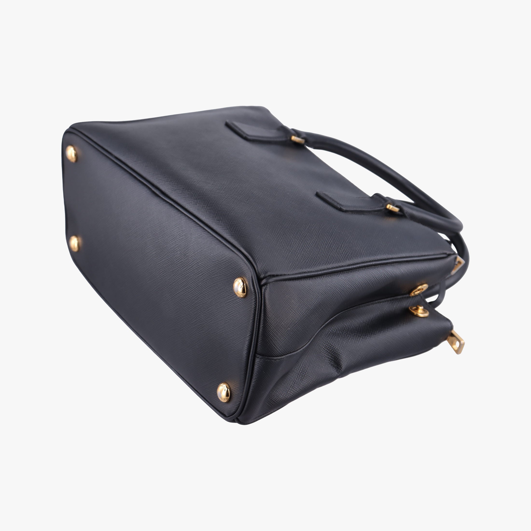 Vintage Prada Galleria Black SAFFIANO Leather BN2274 shoulderbag | stylenewstar