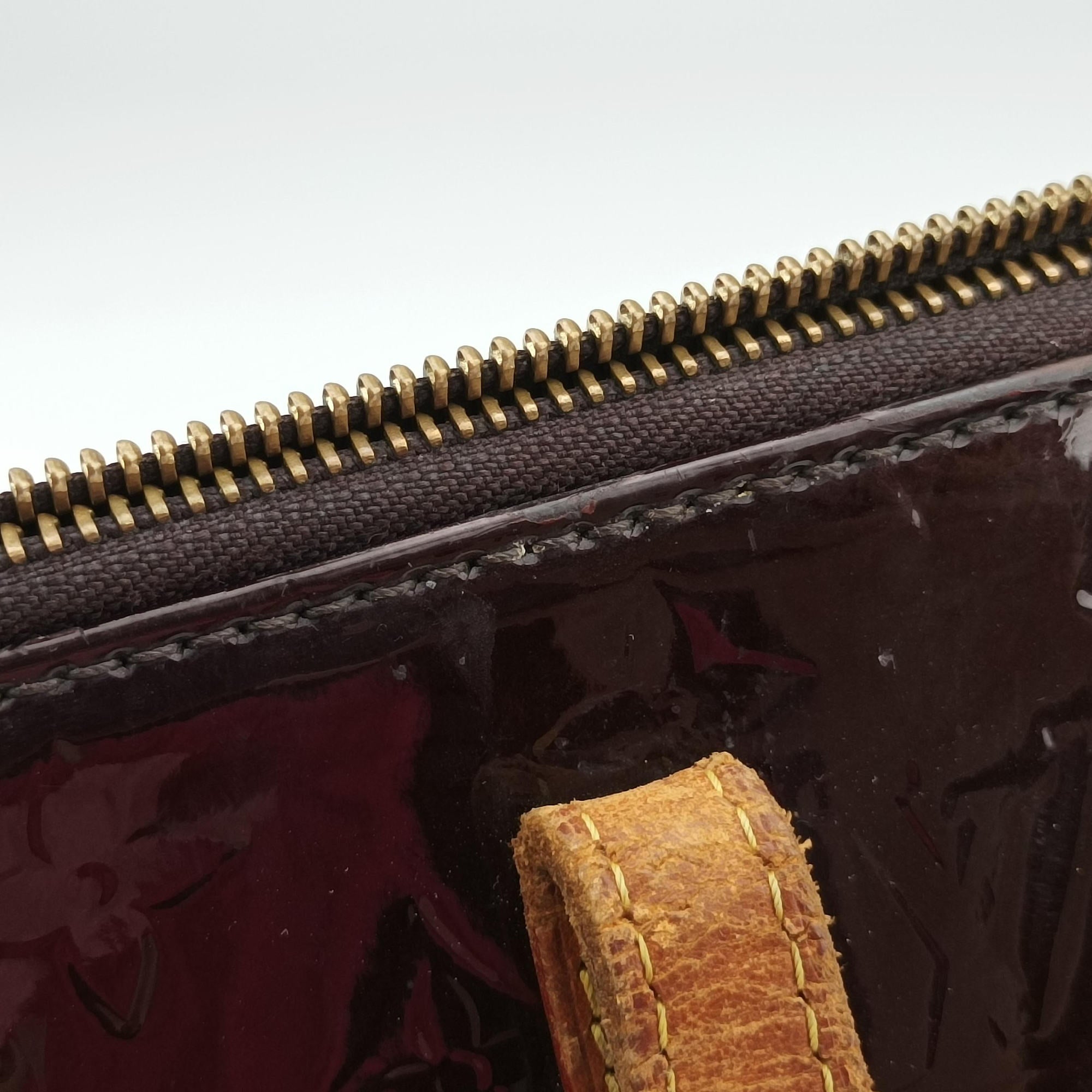 Pre-owned Louis Vuitton Bellevue GM Amarante Vernis M93589 handbag | stylenewstar