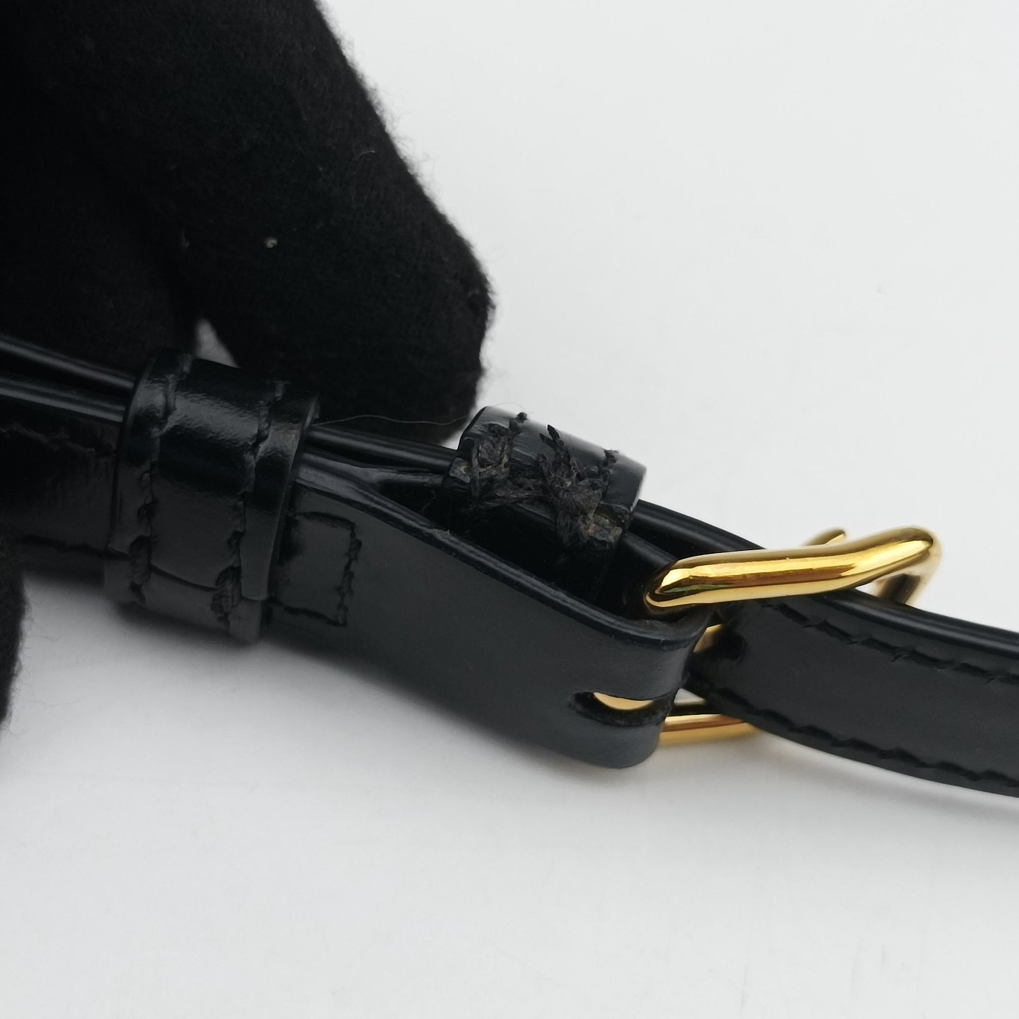 Pre-owned Celine Teen Triomphe Black Leather  shoulderbag | stylenewstar