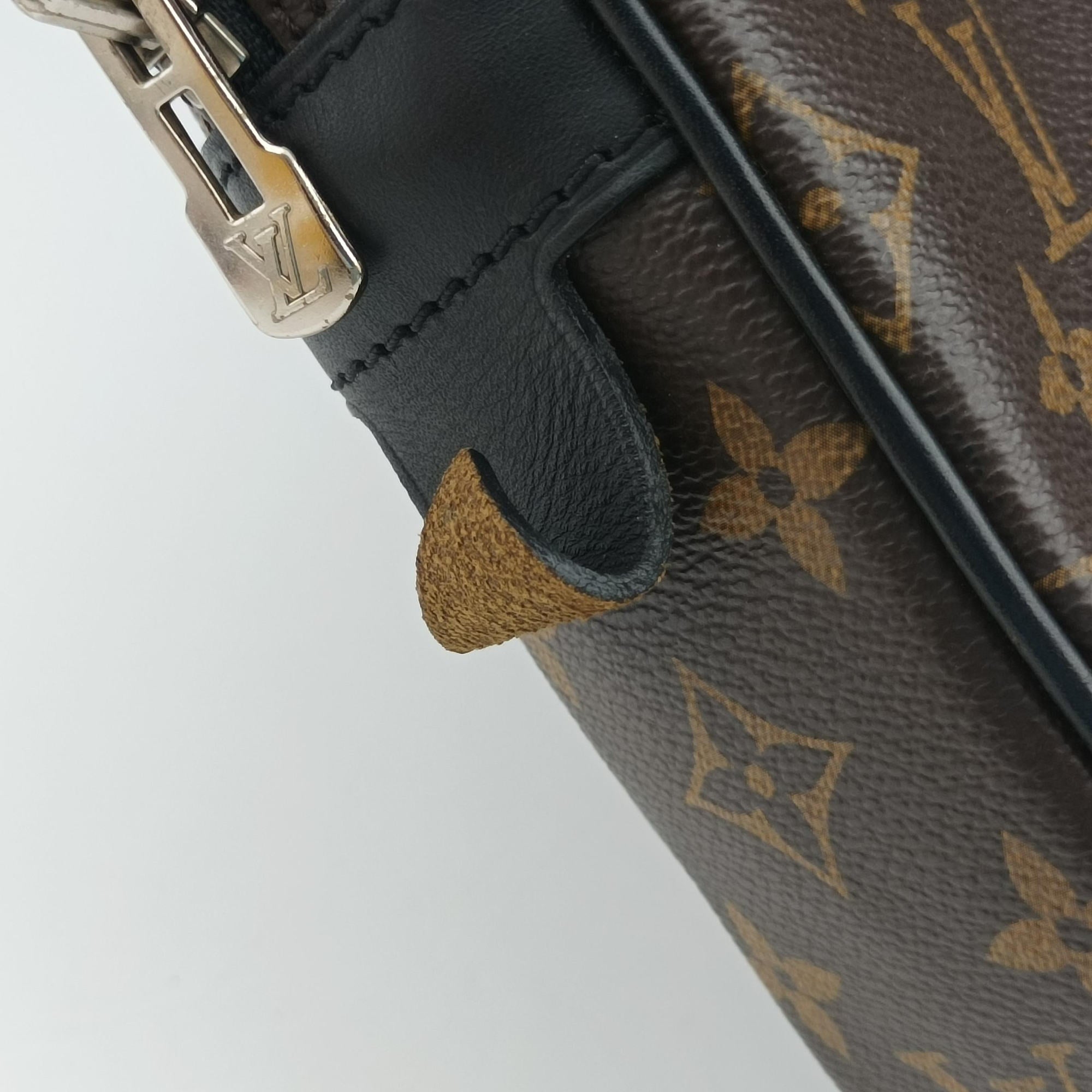Vintage Louis Vuitton Monogram Macassar Porte Documents Voyage brown Monogram Canvas M40225 handbag | stylenewstar