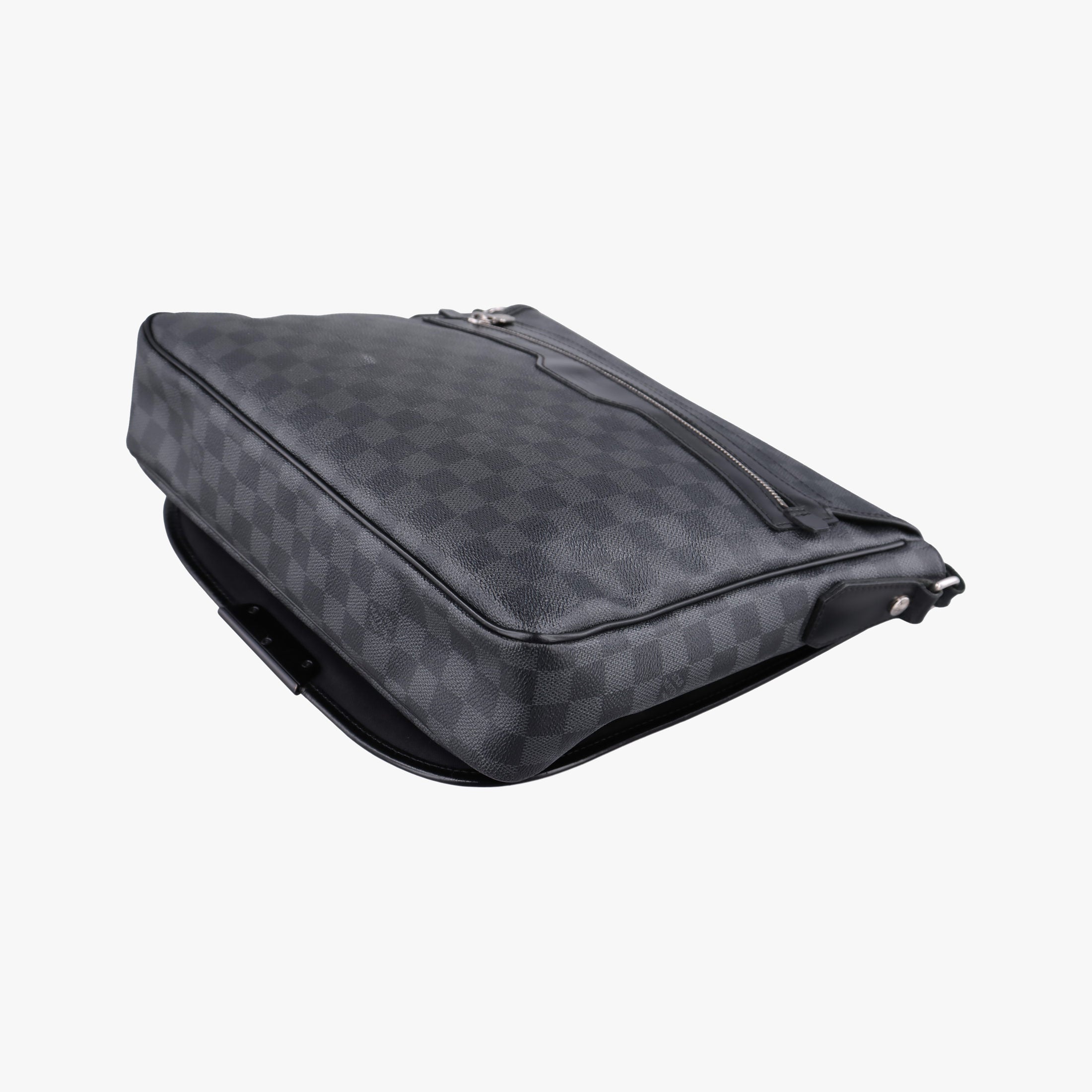 Vintage Louis Vuitton DANIEL MM Noir Damier GRAPHITE N58029 shoulderbag | stylenewstar