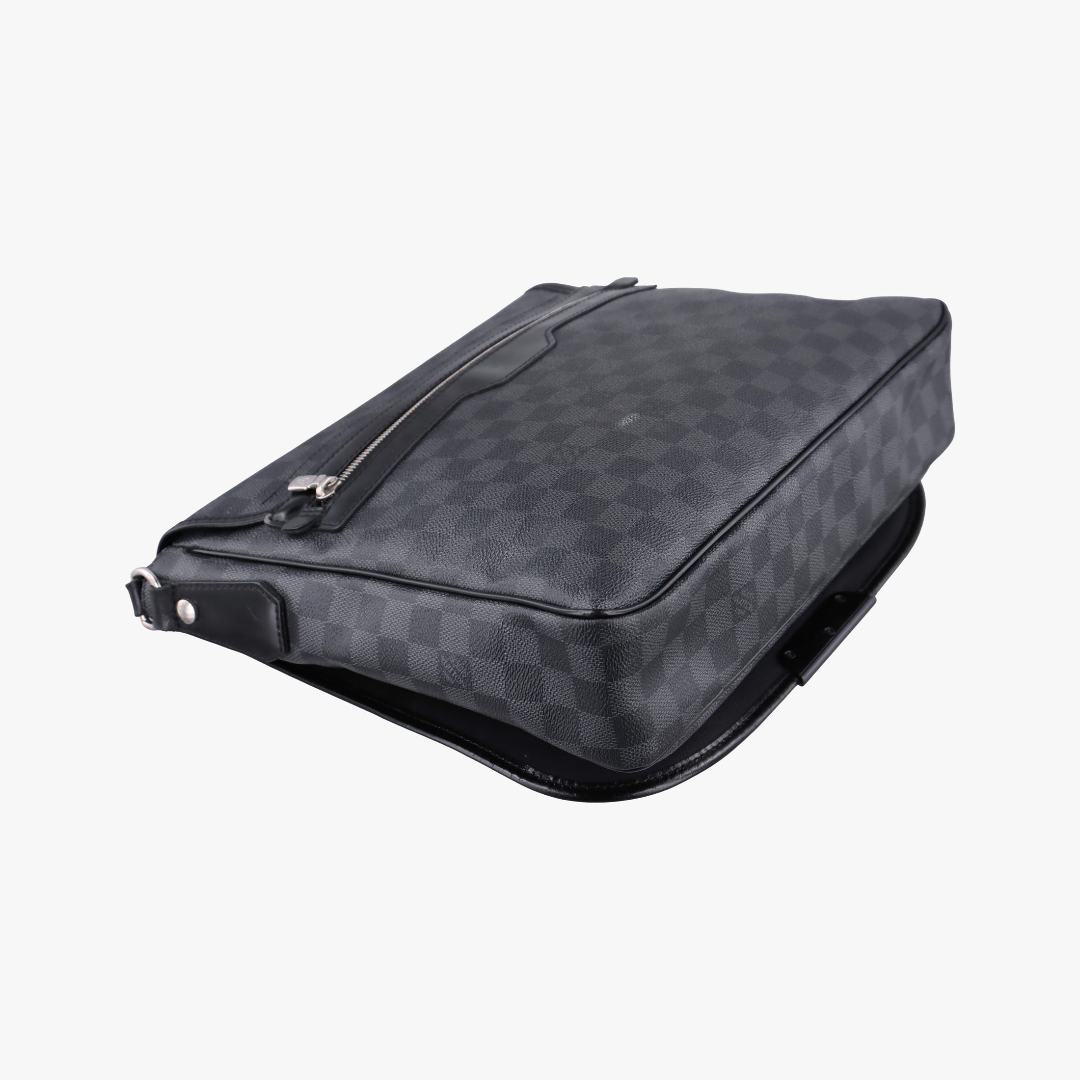 Vintage Louis Vuitton DANIEL MM Noir Damier GRAPHITE N58029 shoulderbag | stylenewstar
