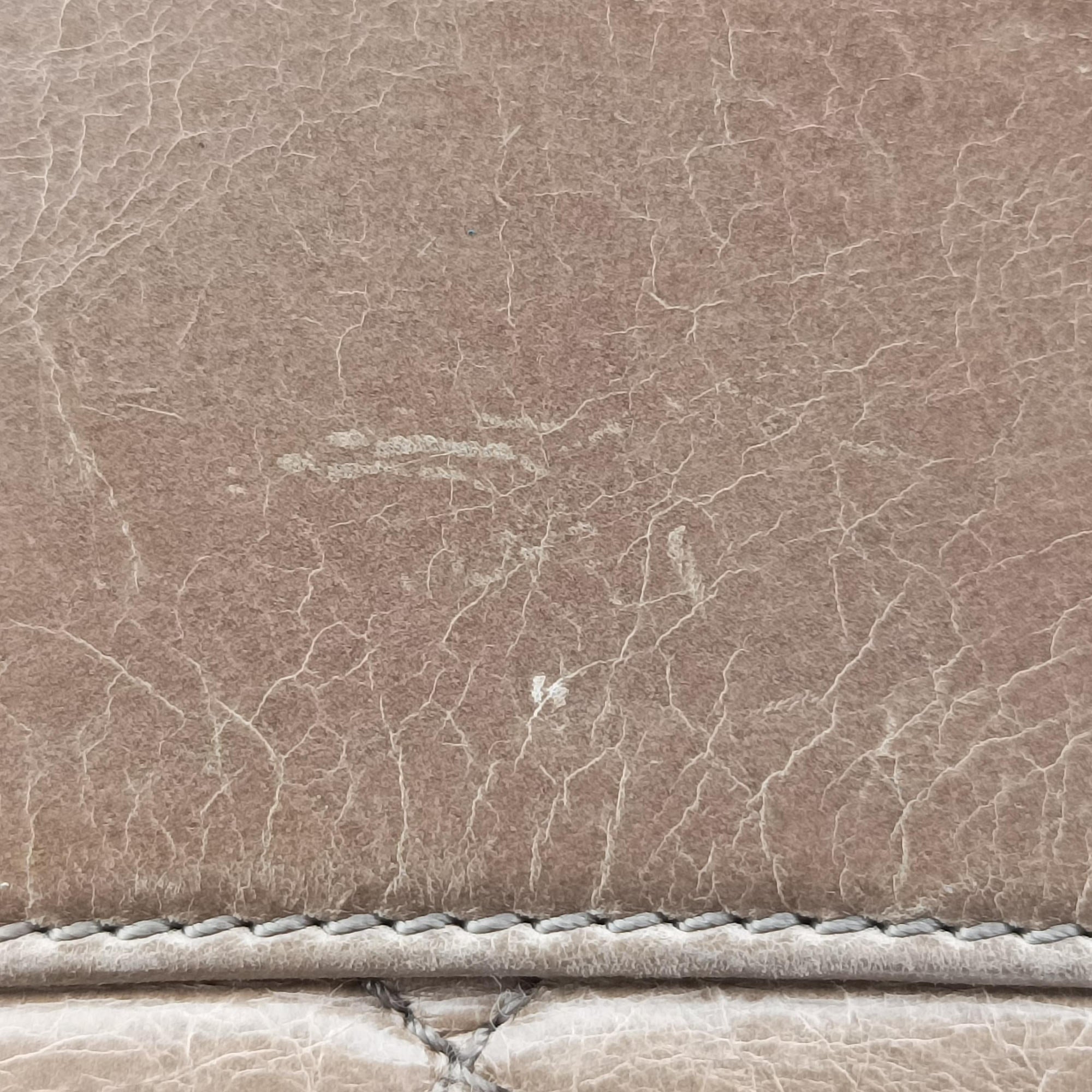 Pre-owned Chanel Matelasse Camel lambskin A67802 shoulderbag | stylenewstar