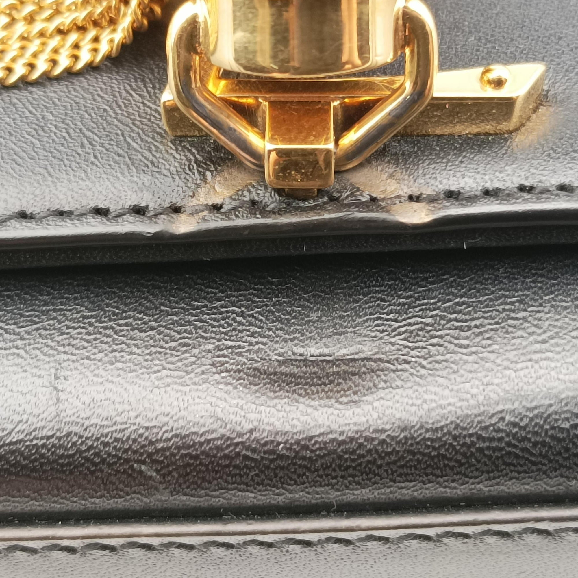 Pre-owned Yves Saint Laurent KATE Black Leather 354119 shoulderbag | stylenewstar