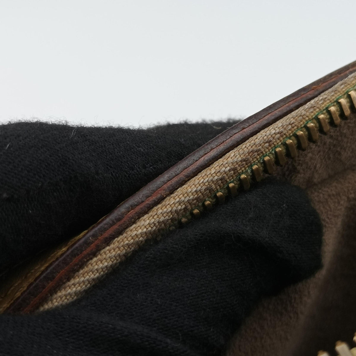 Pre-owned Louis Vuitton PRISCILLA Noir Monogram Multicolor M40097 handbag | stylenewstar