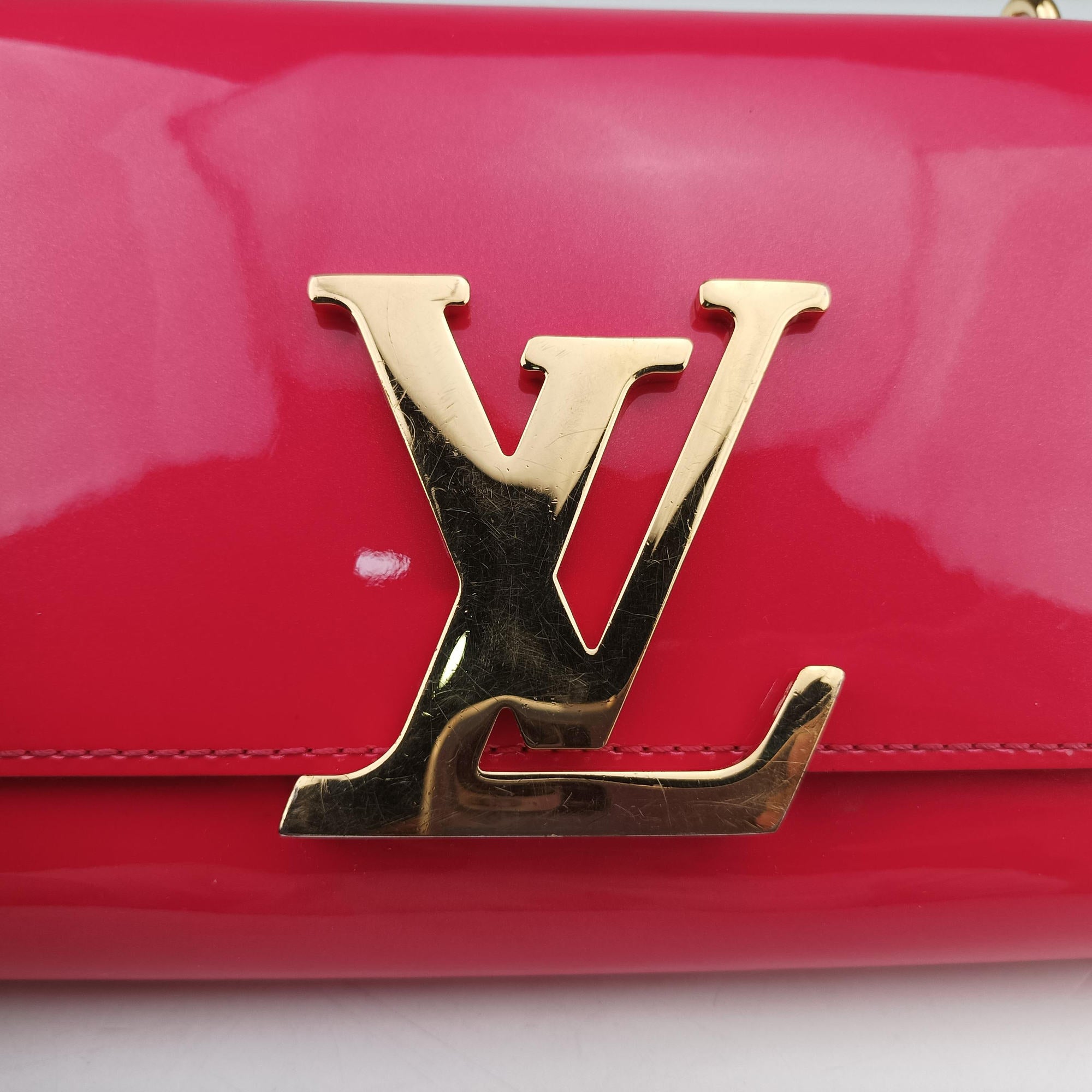 Pre-owned Louis Vuitton Pochette Louise MM ROSE INDIEN Vernis M94270 shoulderbag | stylenewstar