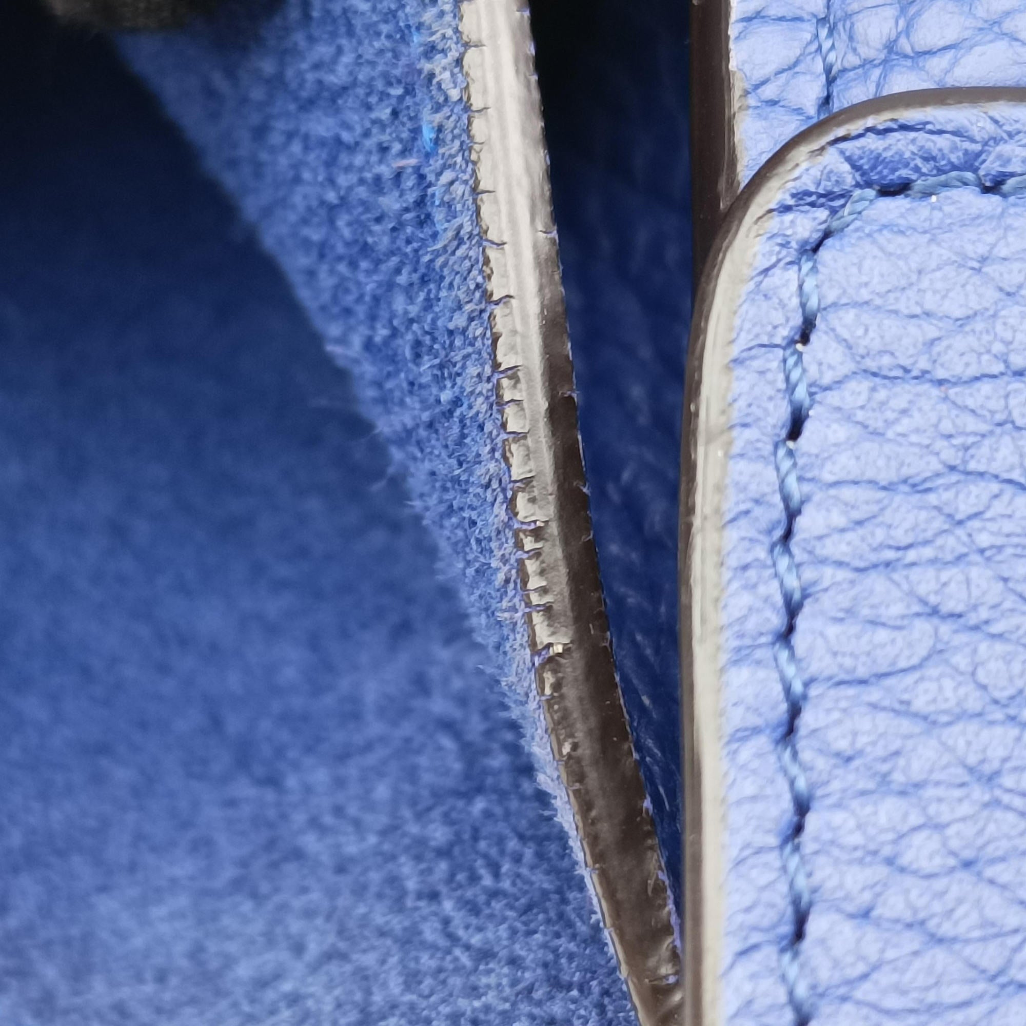 Pre-owned Celine Luggage Mini Shopper Blue leather  handbag | stylenewstar