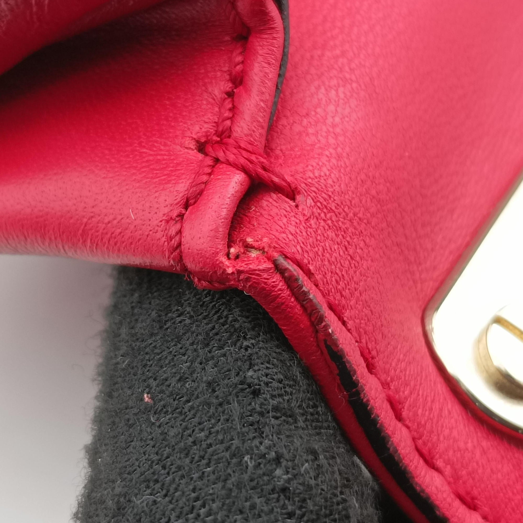 Pre-owned Valentino Rockstud VA VA VOOM Red Leather  shoulderbag | stylenewstar