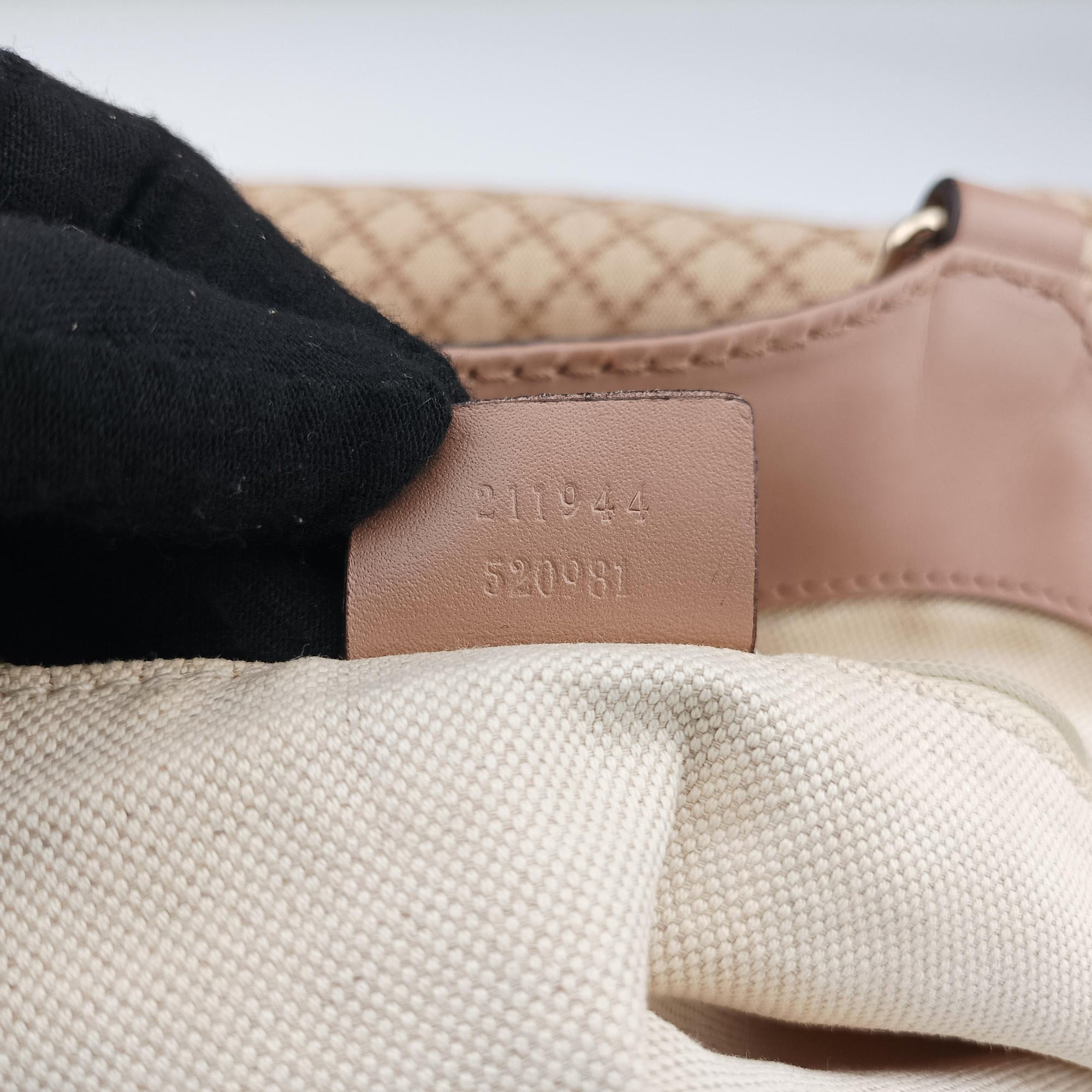 Vintage Gucci Sukey Multicolour Canvas×Leather 211944 handbag | stylenewstar