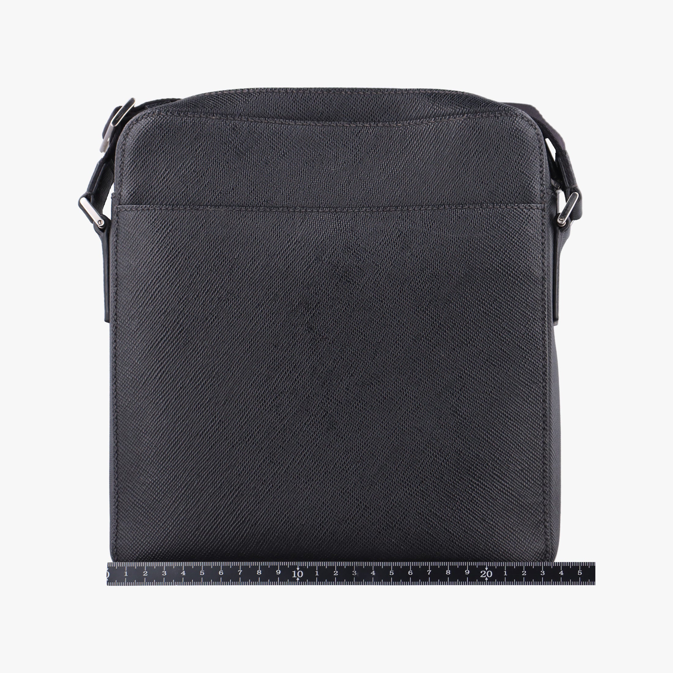Secondhand Prada Messenger Black Saffiano leather 2VH004 crossbodybag | stylenewstar