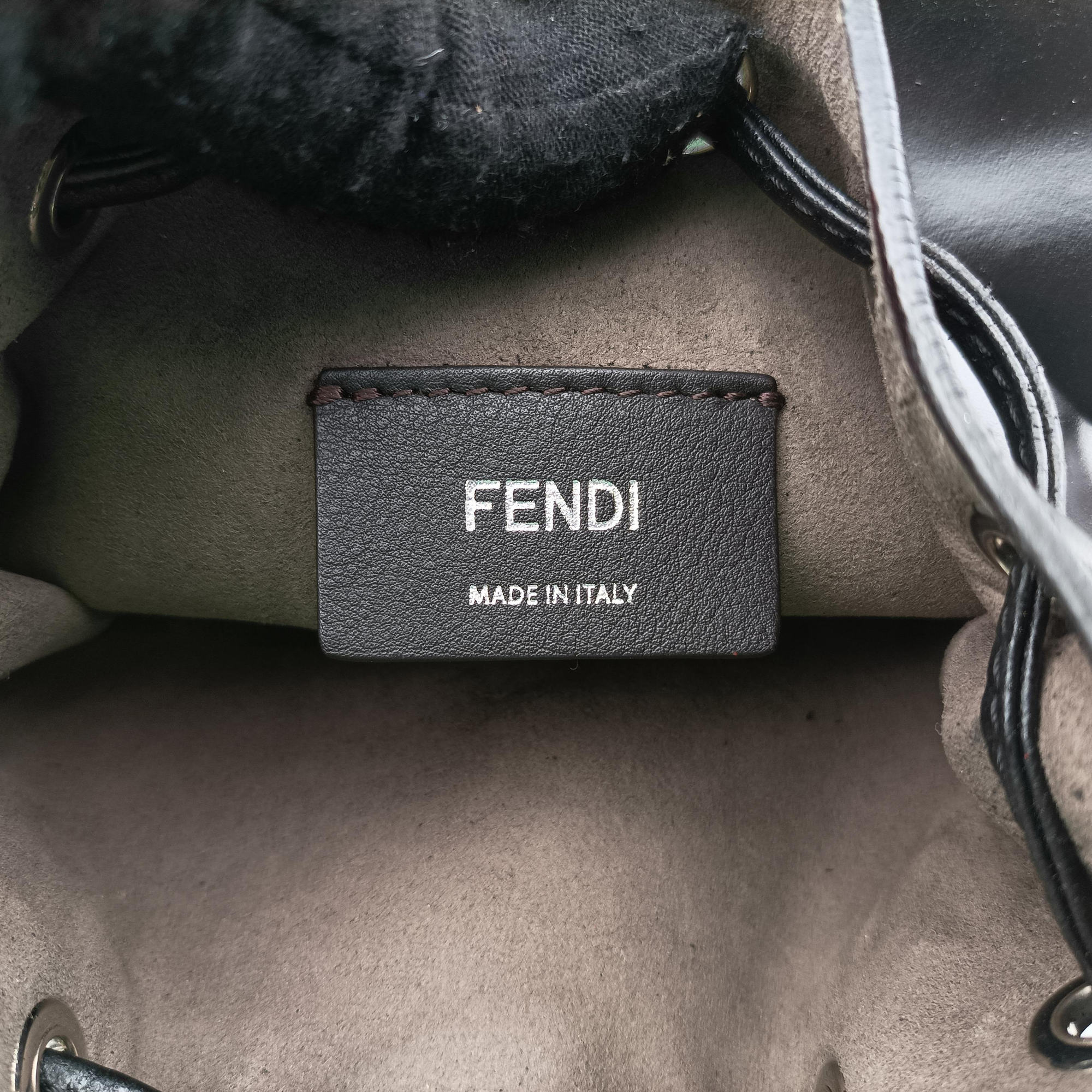 Vintage Fendi Mon Tresor Mini Bucket Black Leather 8BS010 shoulderbag | stylenewstar