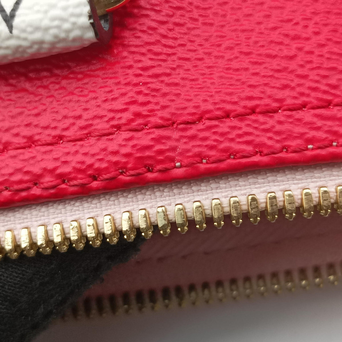 Pre-owned Louis Vuitton Speedy Bandouliere30 ROUGE×pink Monogram Giant M44573 shoulderbag | stylenewstar