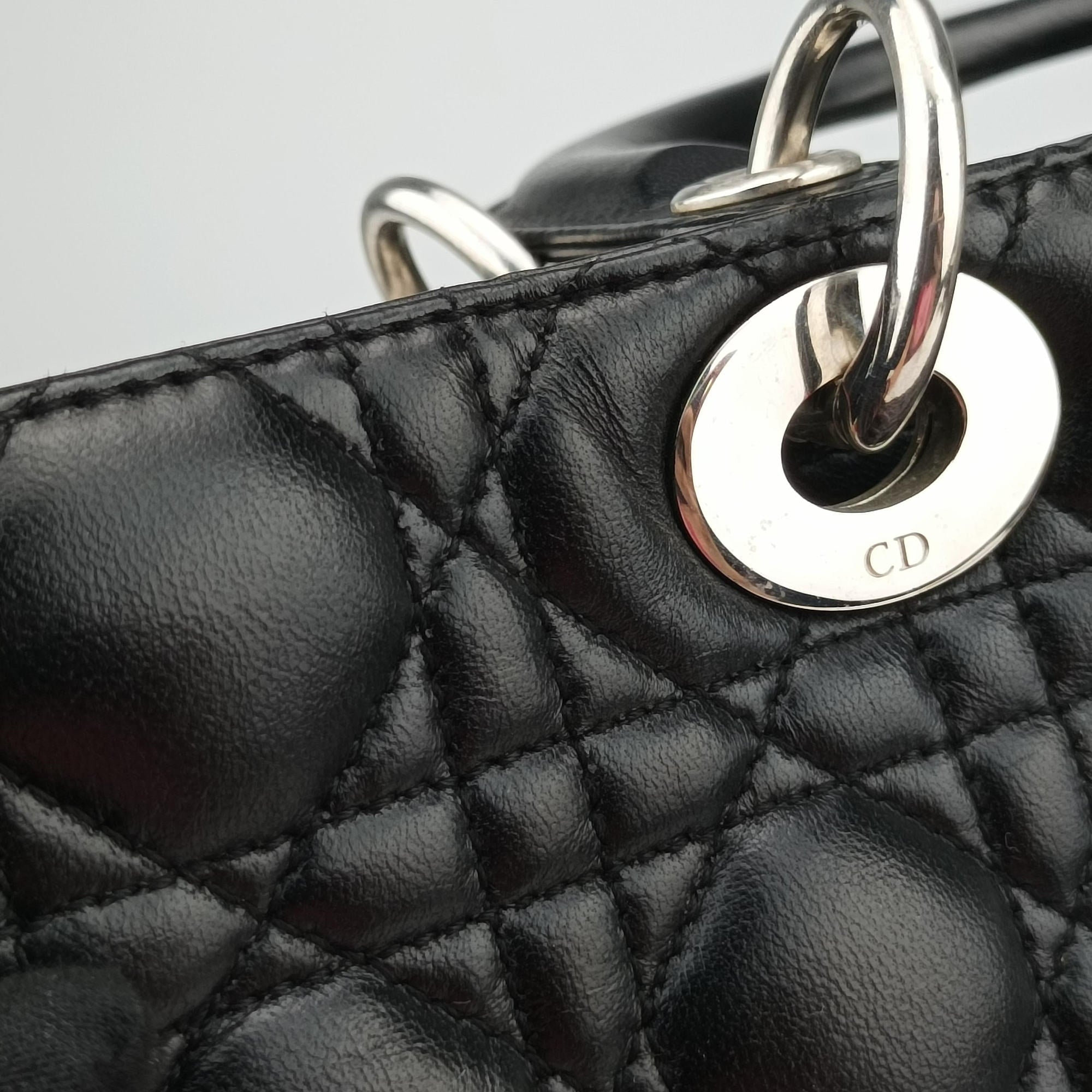 Secondhand Christian Dior Lady Dior Black lambskin  shoulderbag | stylenewstar