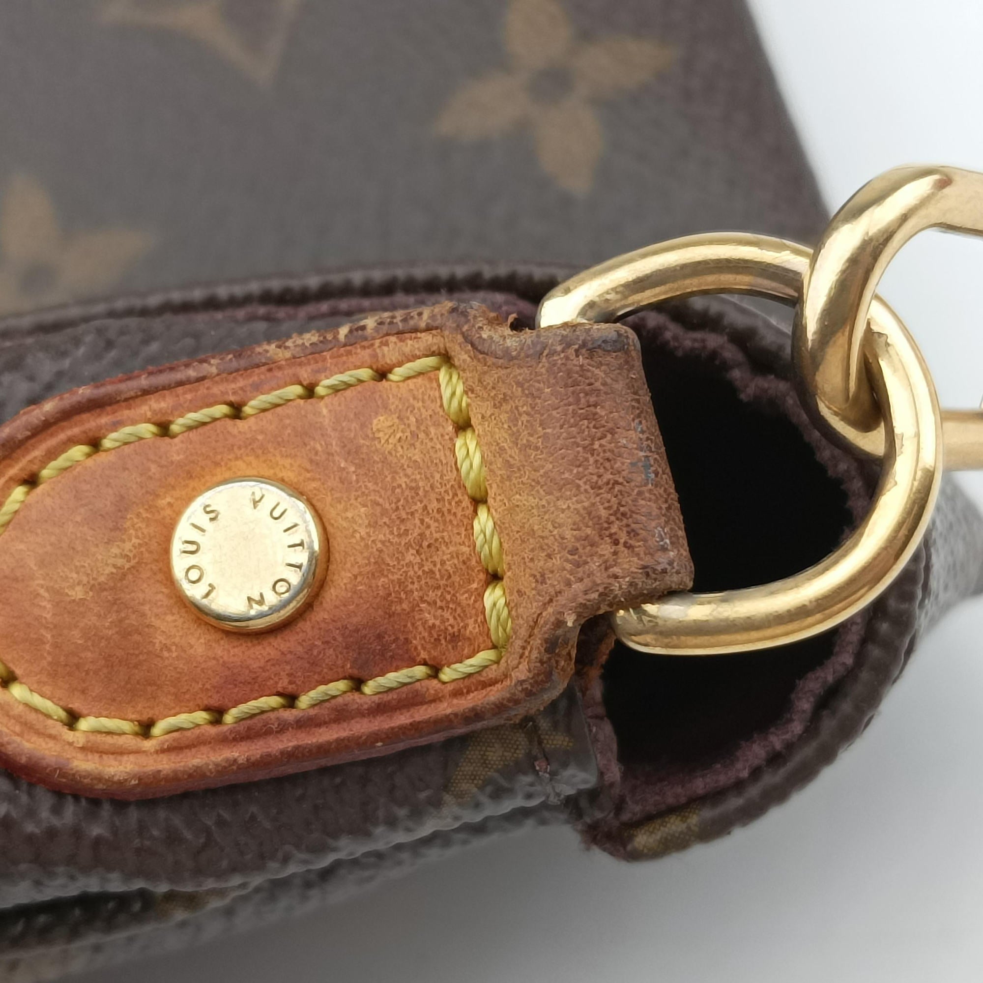 Pre-owned Louis Vuitton FAVORITE PM brown Monogram Canvas M40717 shoulderbag | stylenewstar