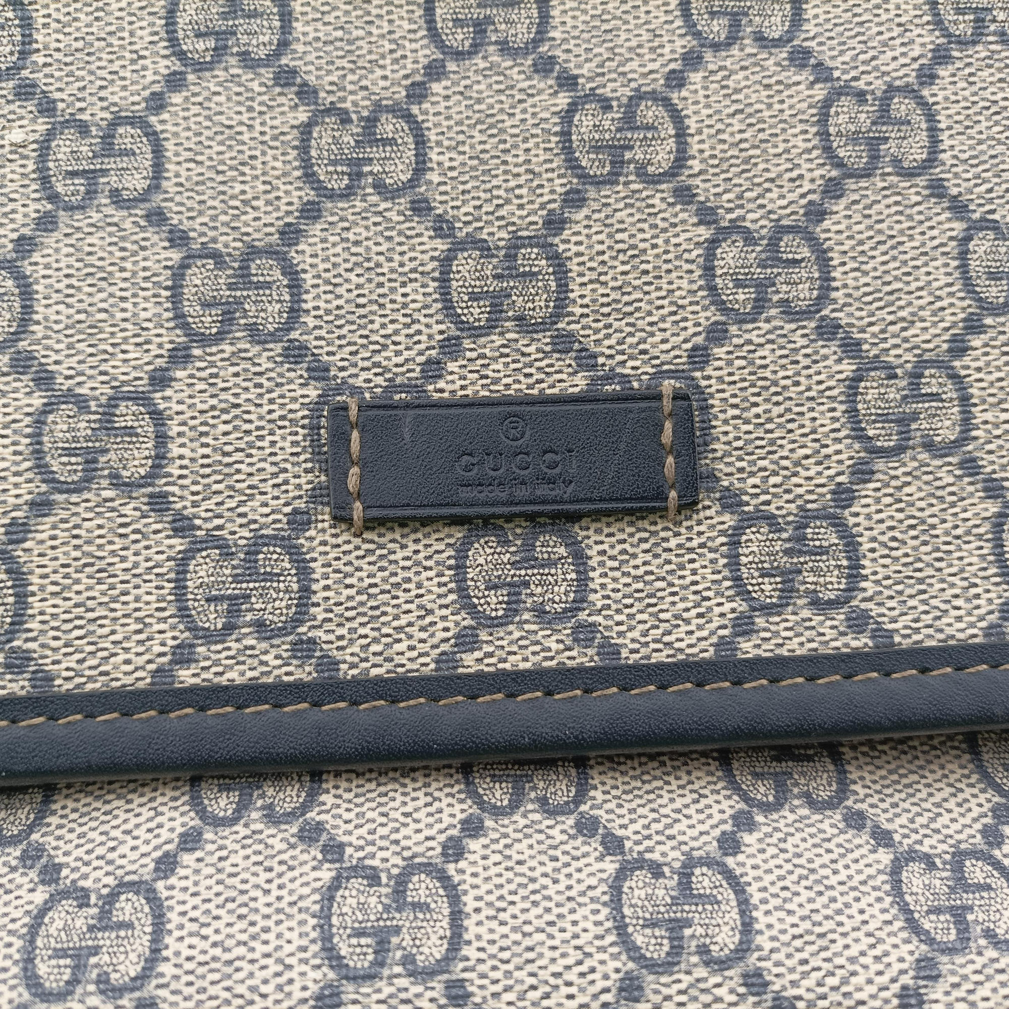 Secondhand Gucci GG Plus Messenger Beige×navy PVC coated canvas×Leather 201732 shoulderbag | stylenewstar