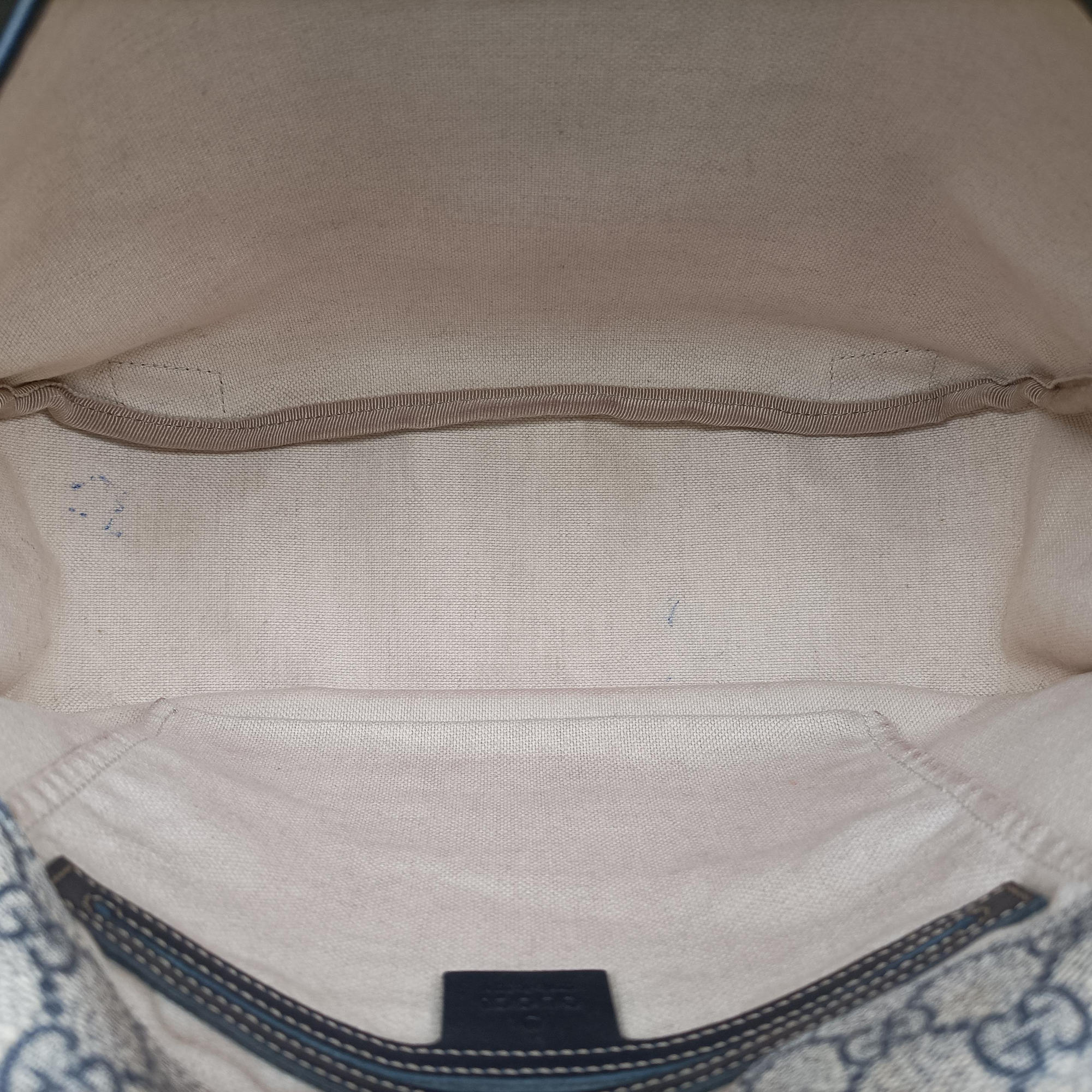 Secondhand Gucci GG Plus Messenger Beige×navy PVC coated canvas×Leather 201732 shoulderbag | stylenewstar