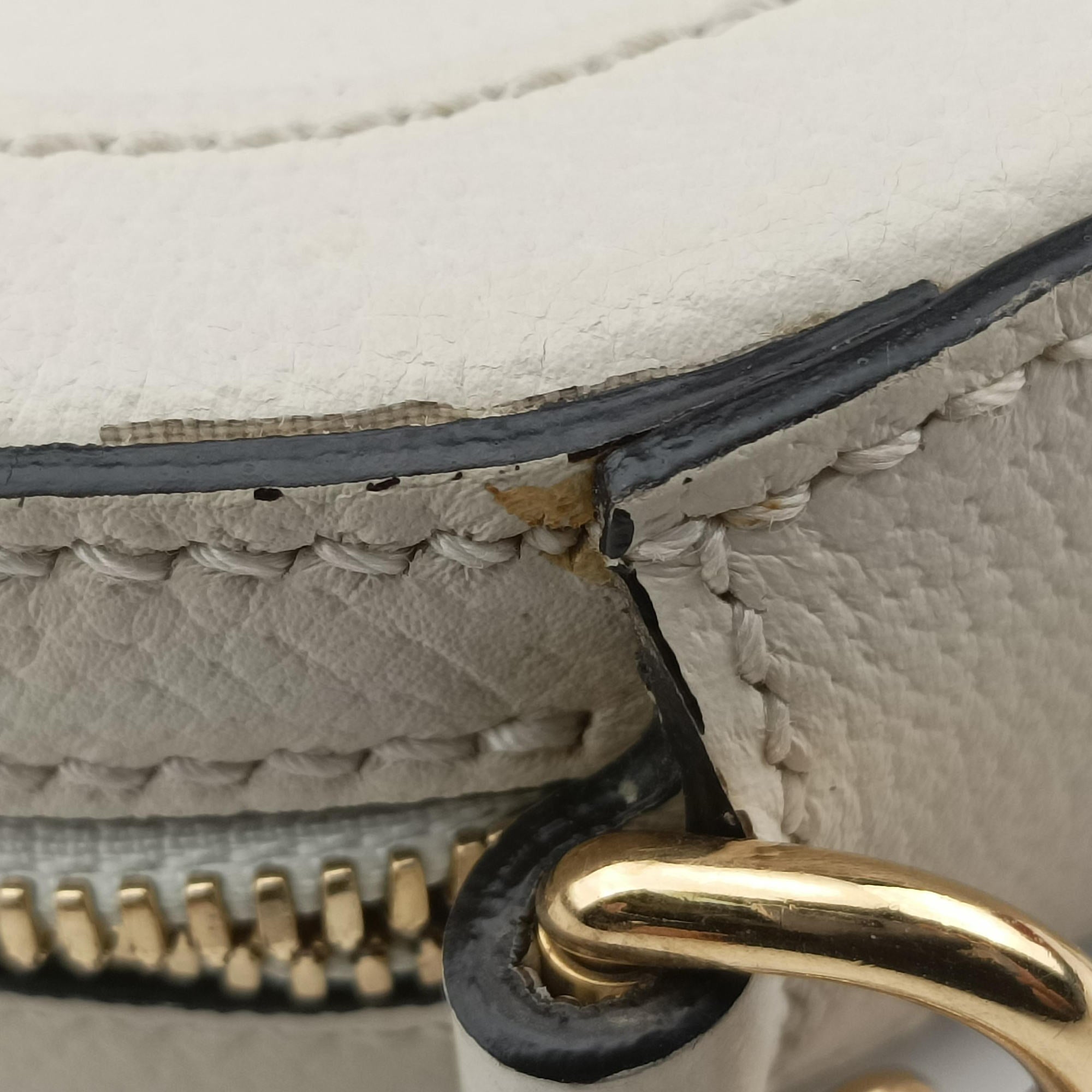 Secondhand Gucci Ophidia White Leather 550618 shoulderbag | stylenewstar