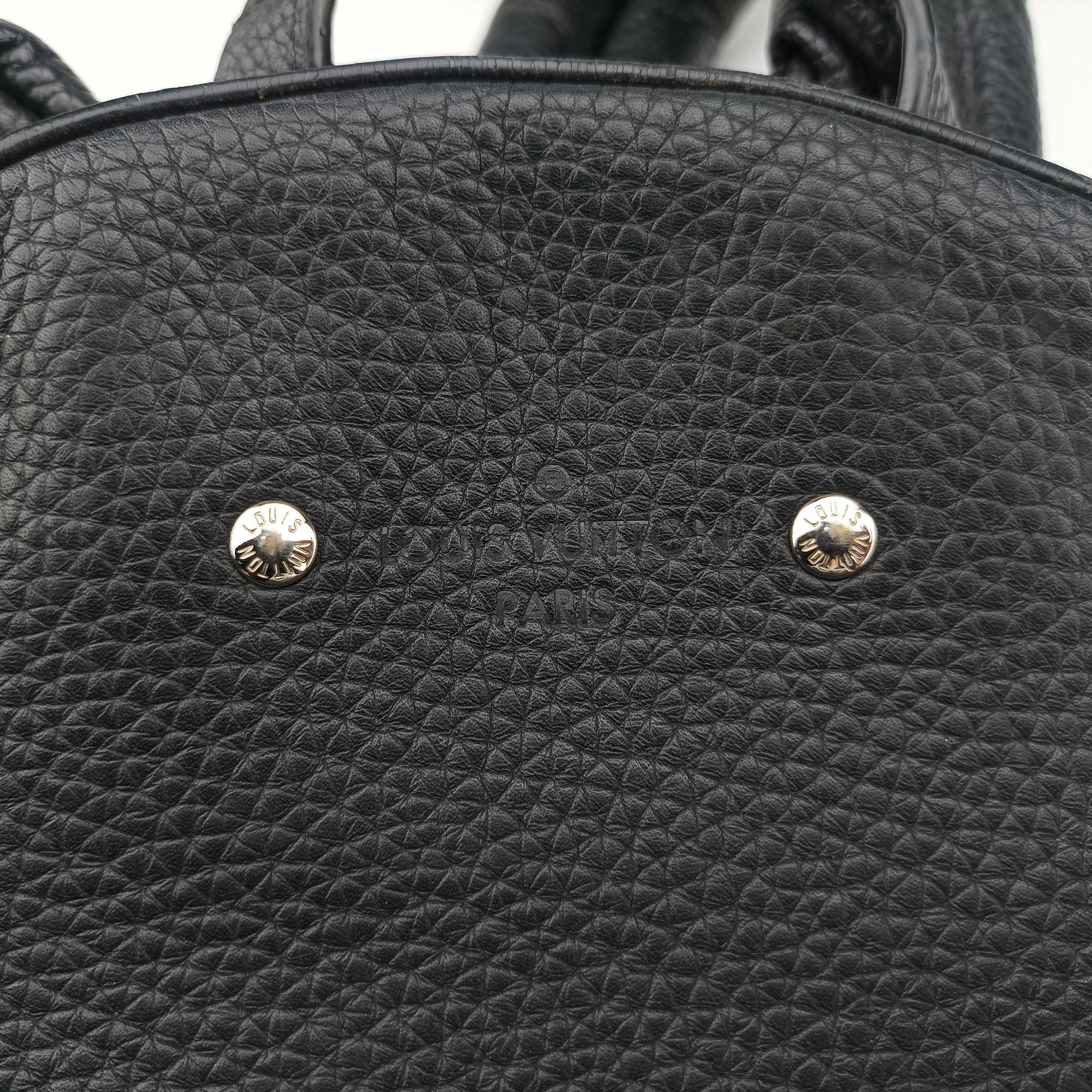 Vintage Louis Vuitton ARMAND Noir Taurillon Leather M42687 backpack/rucksack | stylenewstar