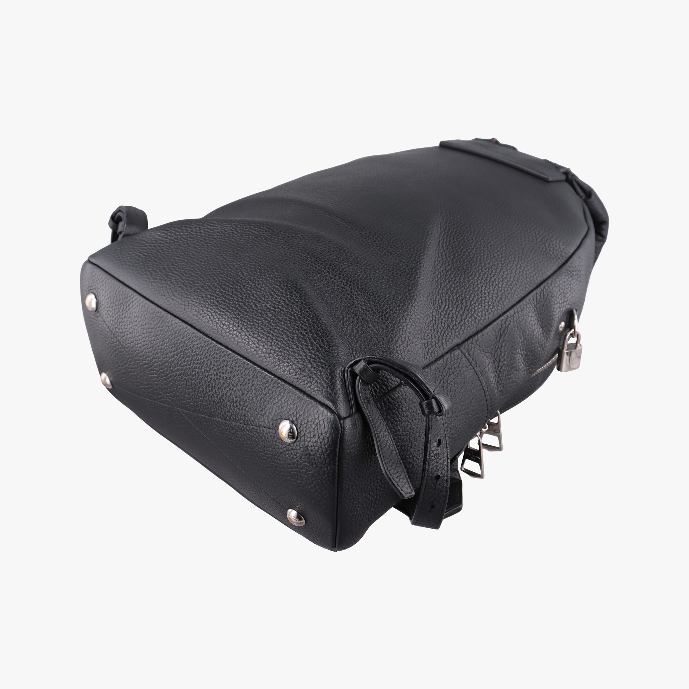 Vintage Louis Vuitton ARMAND Noir Taurillon Leather M42687 backpack/rucksack | stylenewstar