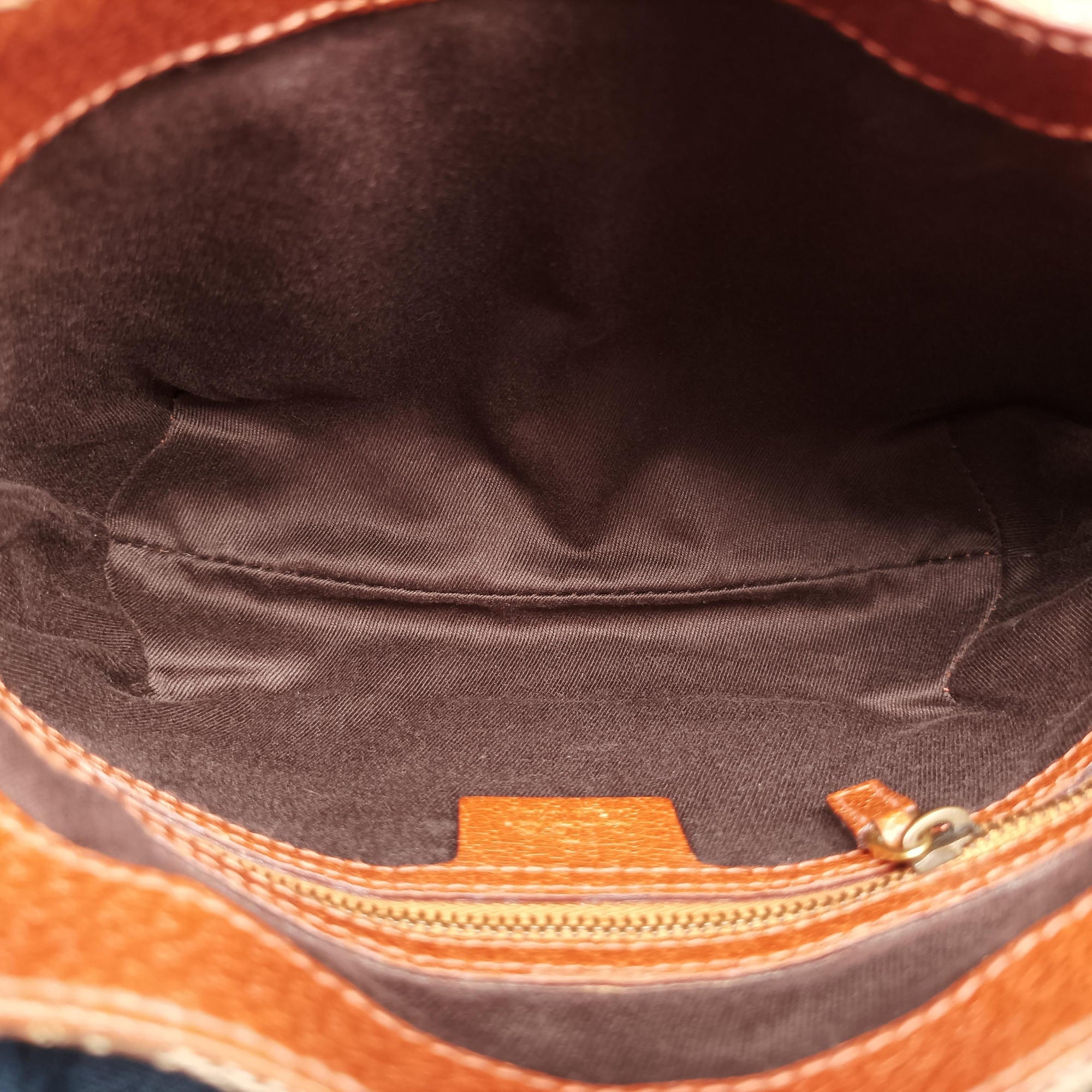 Vintage Gucci Piston Lock Jackie Hobo Brown canvas×leather 120885 handbag | stylenewstar