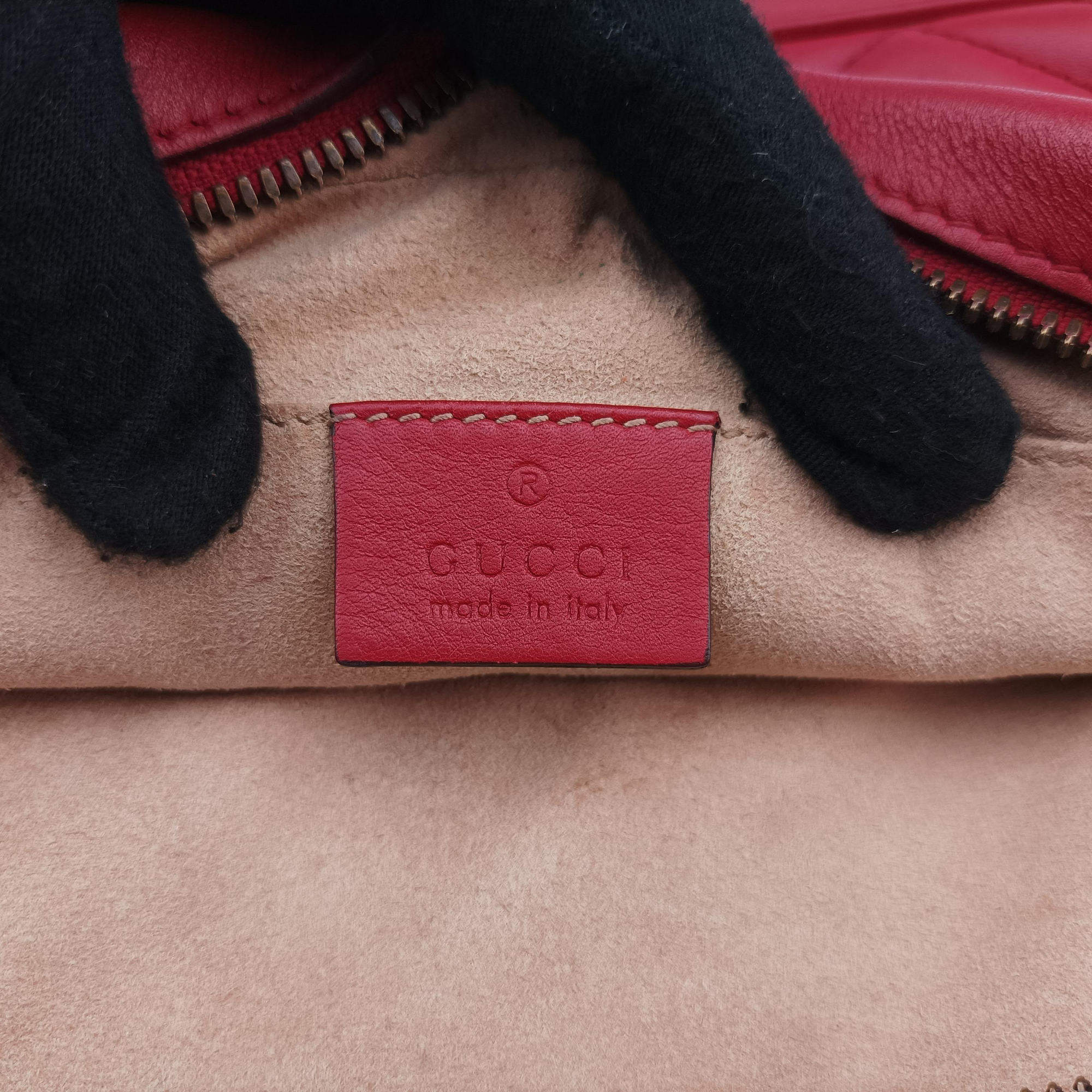 Secondhand Gucci GG Marmont Red Leather 447632 shoulderbag | stylenewstar
