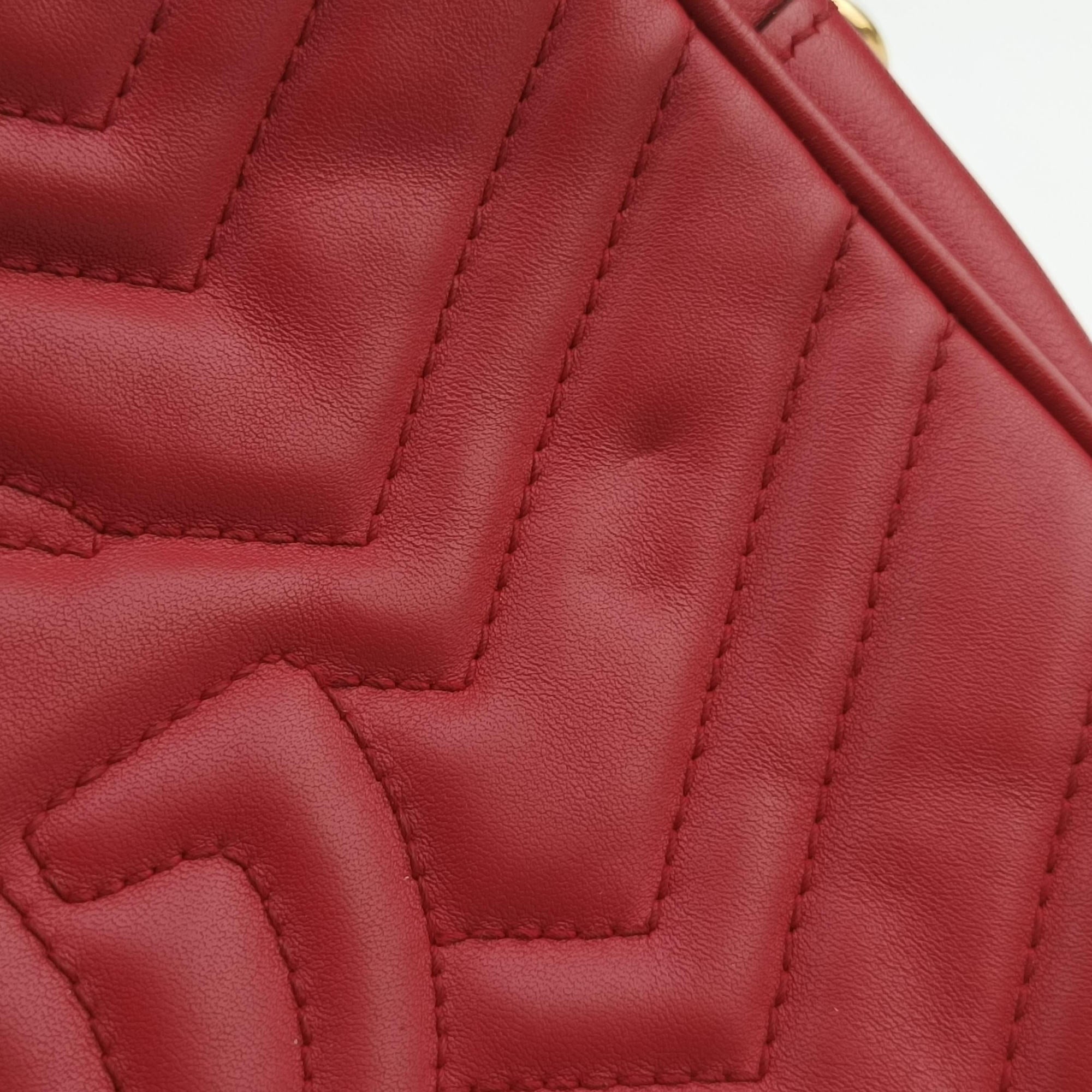 Secondhand Gucci GG Marmont Red Leather 447632 shoulderbag | stylenewstar