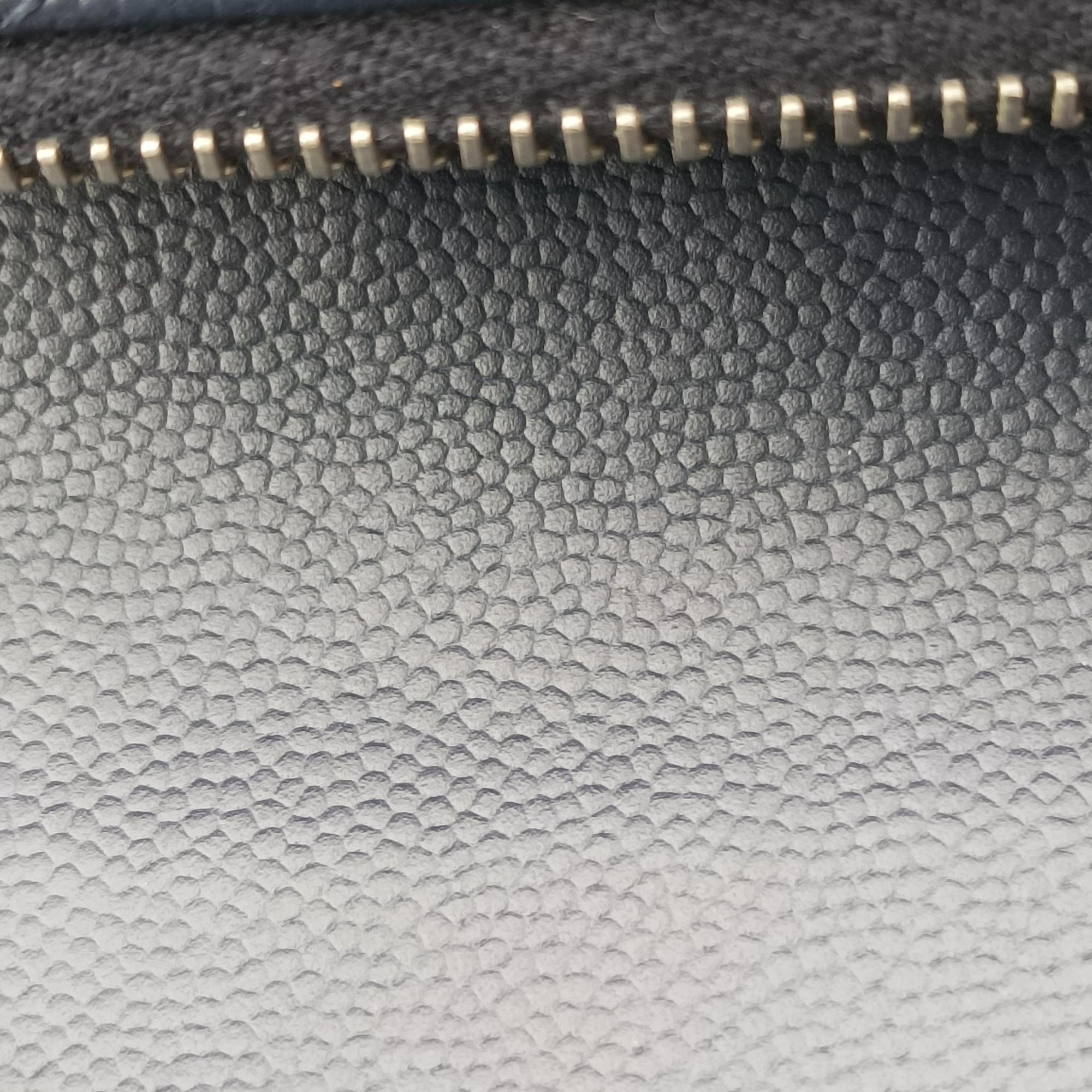 Vintage Yves Saint Laurent MONOGRAM Navy Caviar 393953 shoulderbag | stylenewstar
