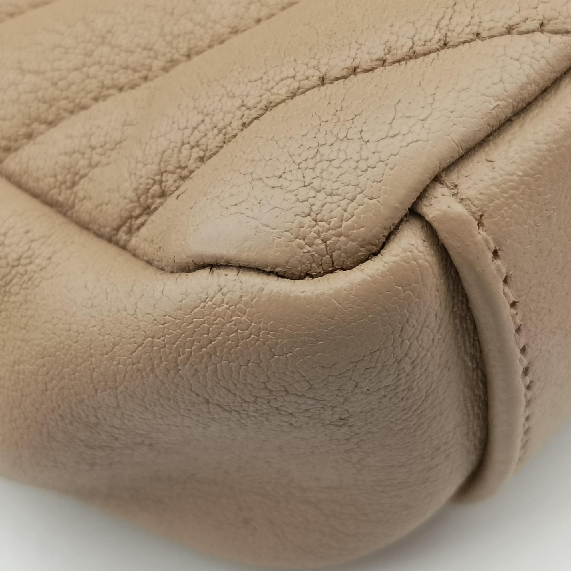 Pre-owned Yves Saint Laurent COLLEGE Beige Leather 428056 shoulderbag | stylenewstar