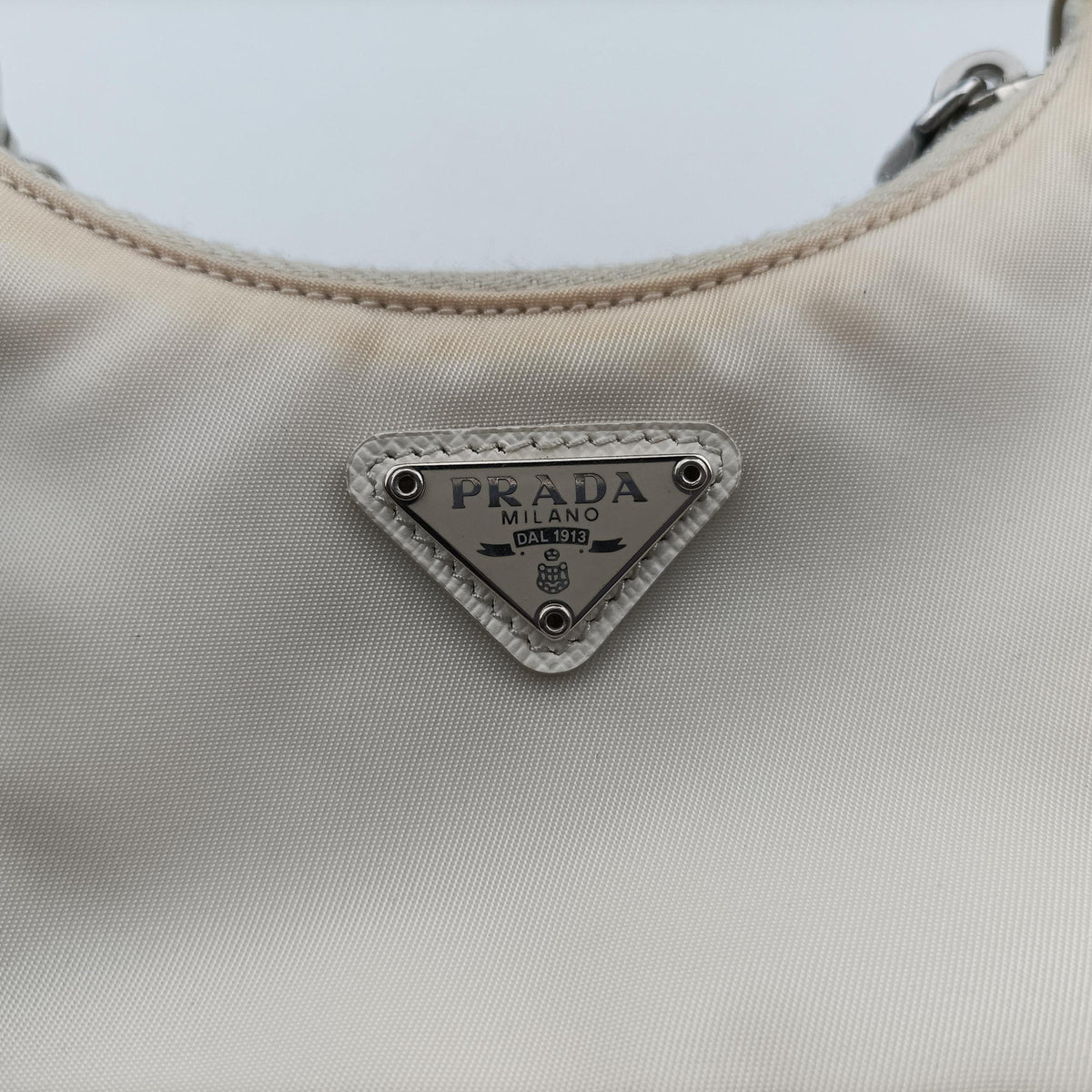 Secondhand Prada Re-Edition Nylon Mini White nylon 1TT122 shoulderbag | stylenewstar