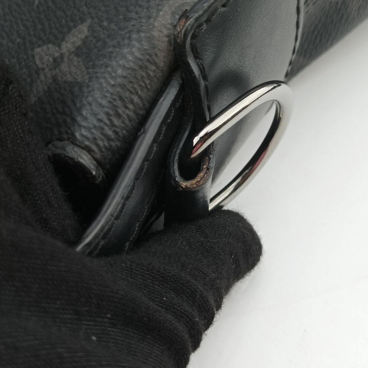 Secondhand Louis Vuitton Briefcase Explorer Noir Monogram Eclipse Canvas M40566 shoulderbag | stylenewstar