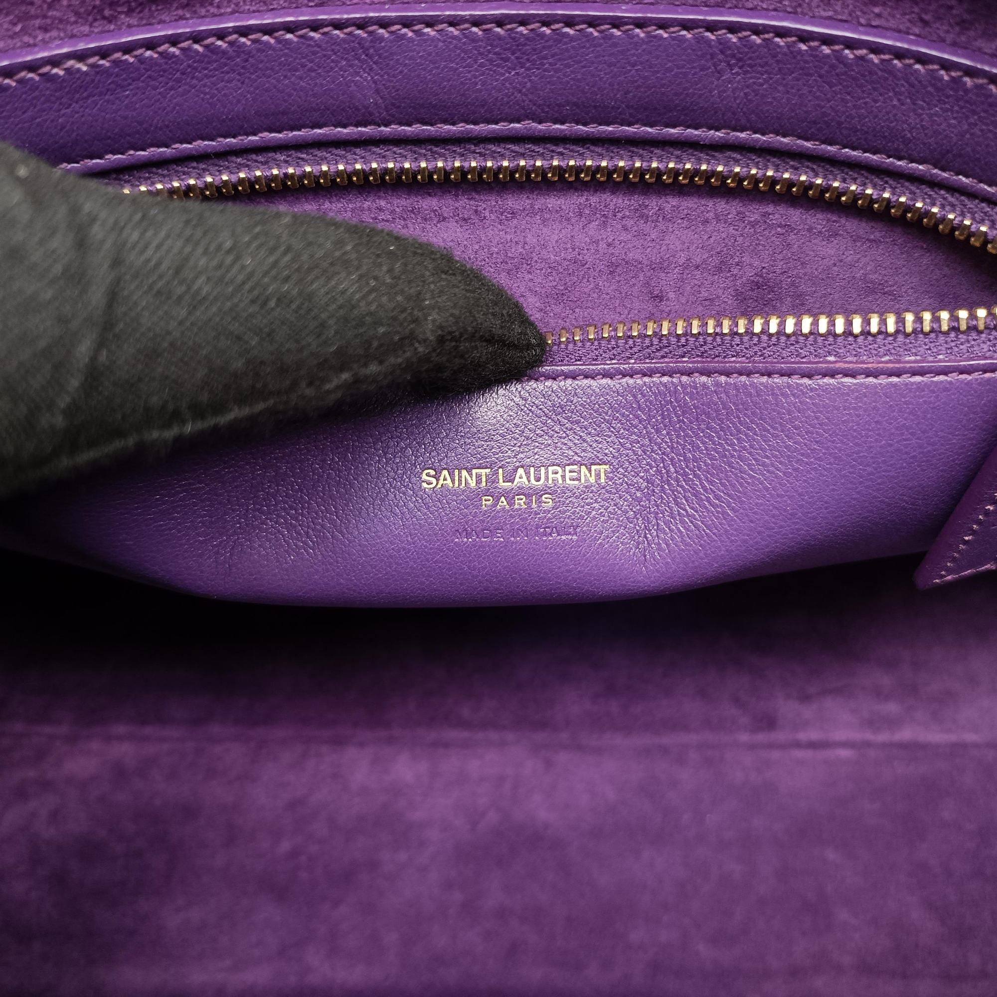 Secondhand Yves Saint Laurent baby Cabas Purple Leather 357395 handbag | stylenewstar