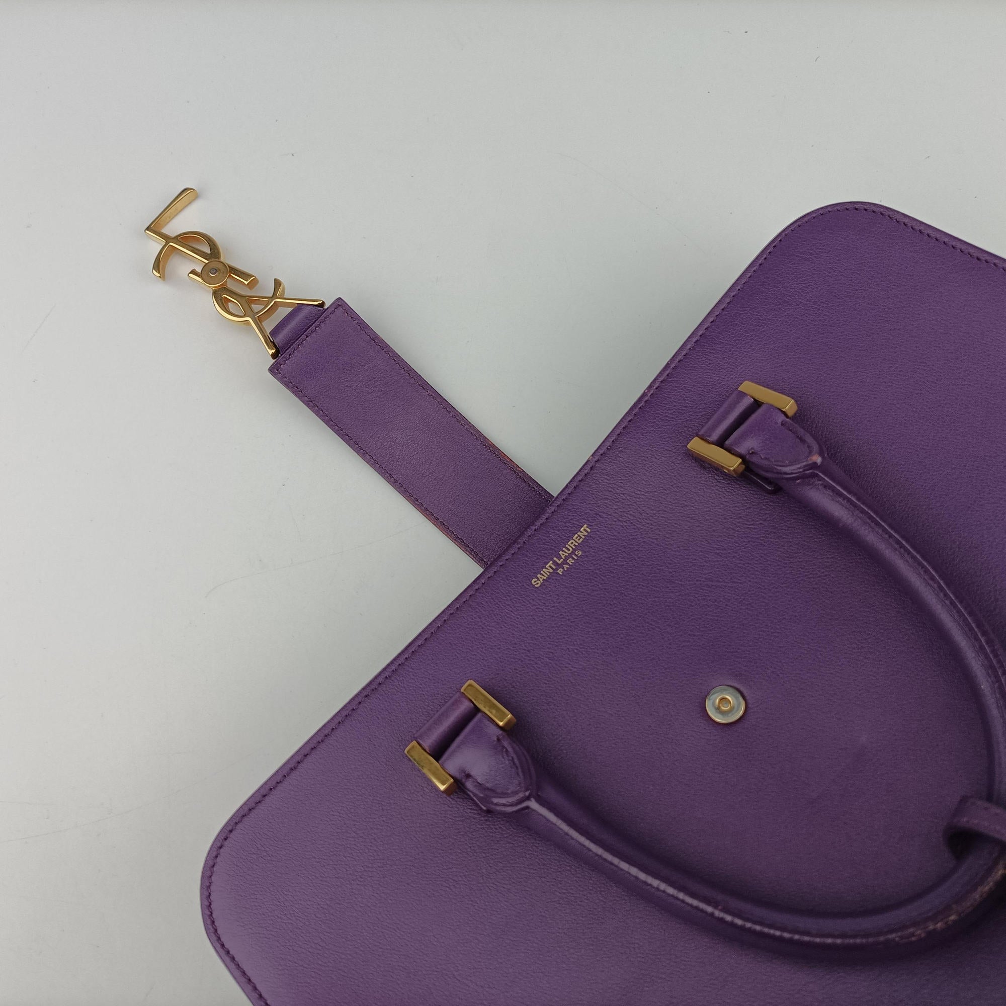 Secondhand Yves Saint Laurent baby Cabas Purple Leather 357395 handbag | stylenewstar