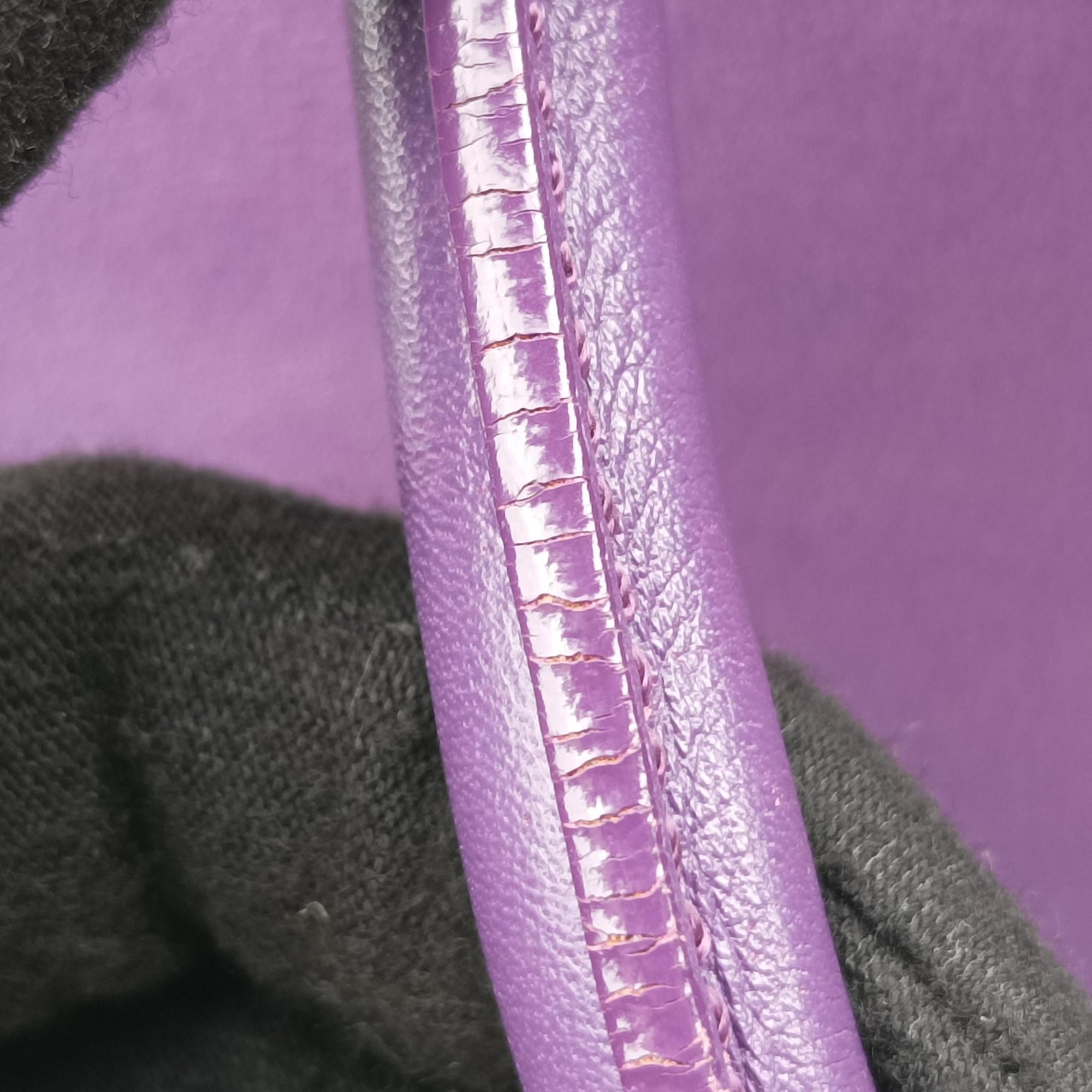 Secondhand Yves Saint Laurent baby Cabas Purple Leather 357395 handbag | stylenewstar