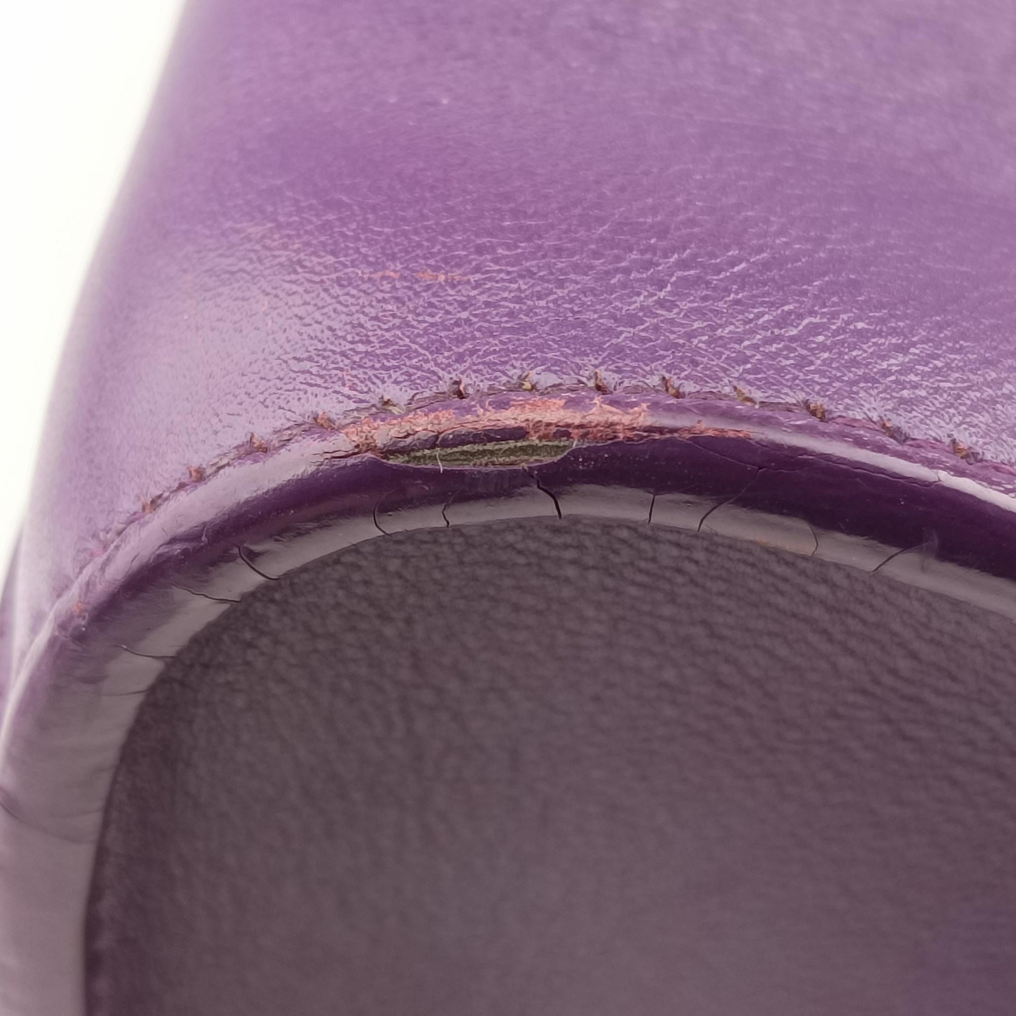 Secondhand Yves Saint Laurent baby Cabas Purple Leather 357395 handbag | stylenewstar