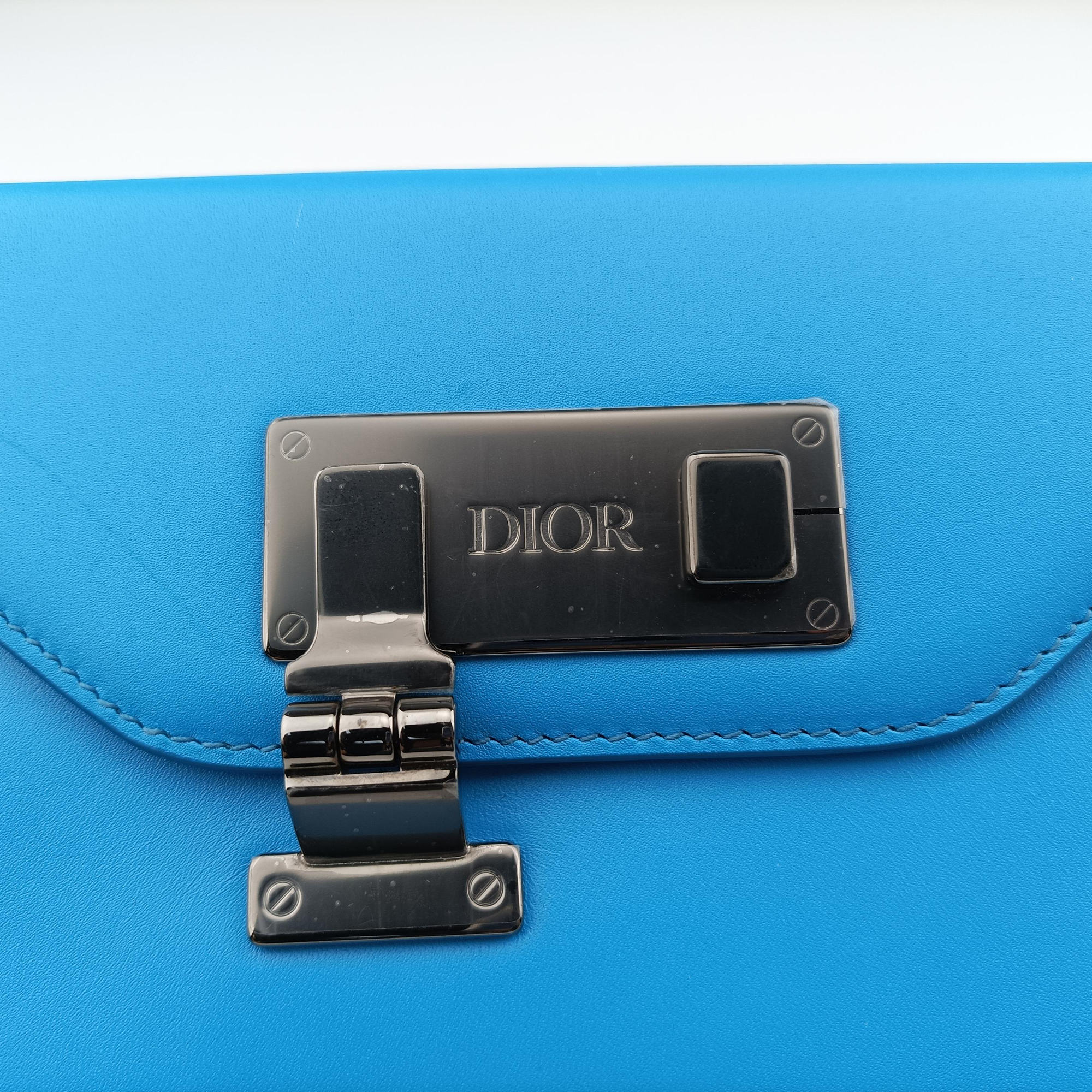 Secondhand Christian Dior Lock Blue Leather  shoulderbag | stylenewstar