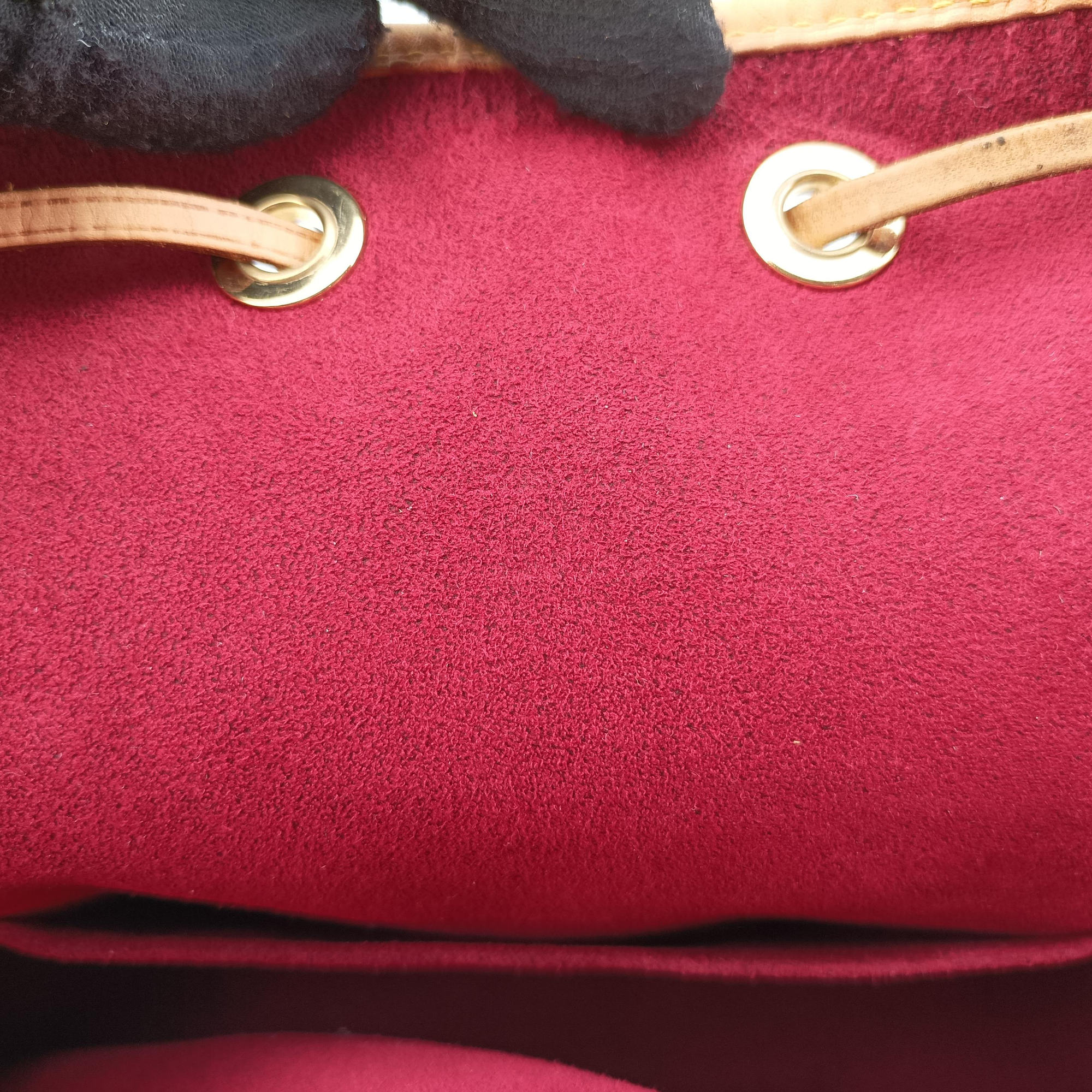 Pre-owned Louis Vuitton Petit NOe white Monogram Multicolor M42229 shoulderbag | stylenewstar