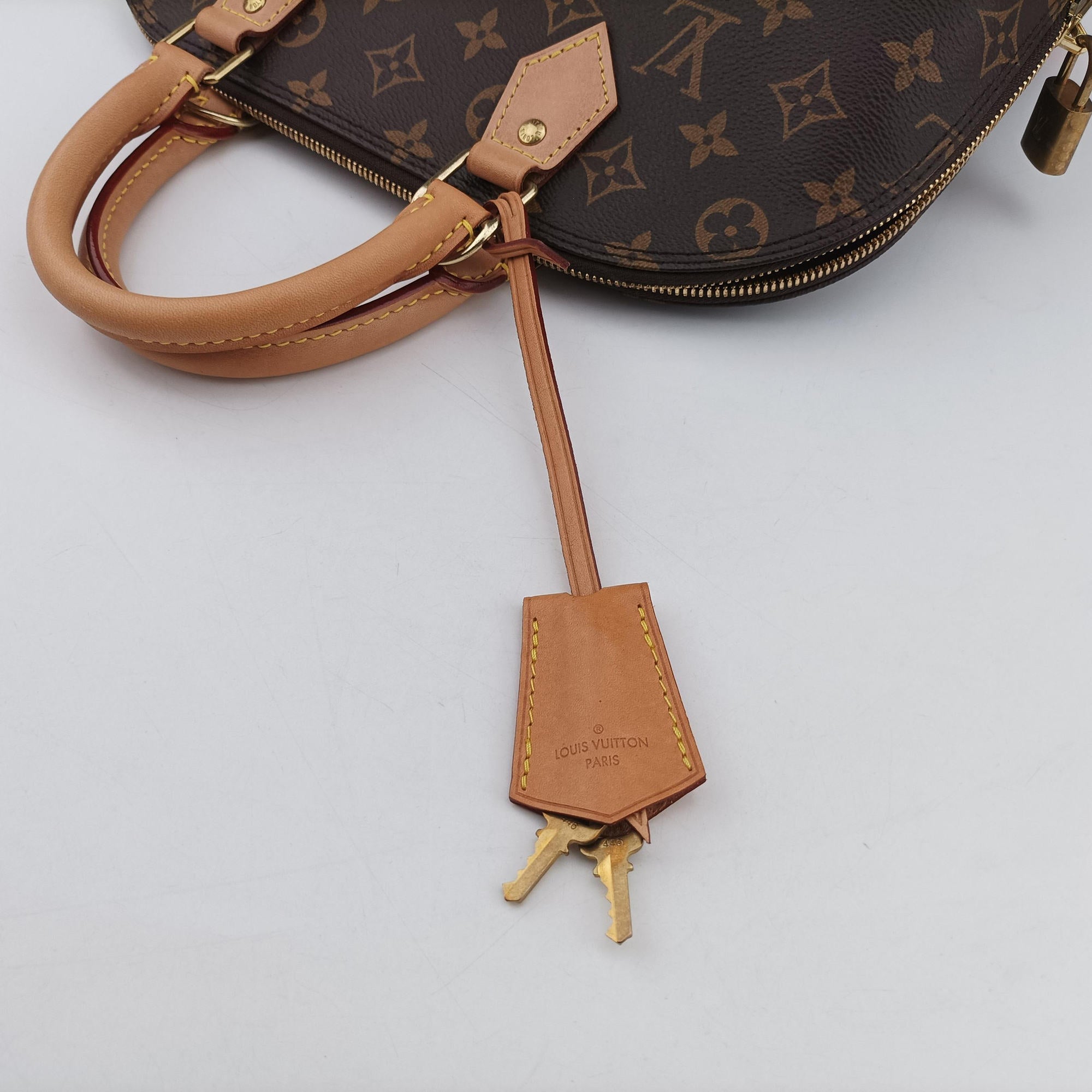 Vintage Louis Vuitton Alma PM Brown Monogram Canvas×calf leather M53151 handbag | stylenewstar
