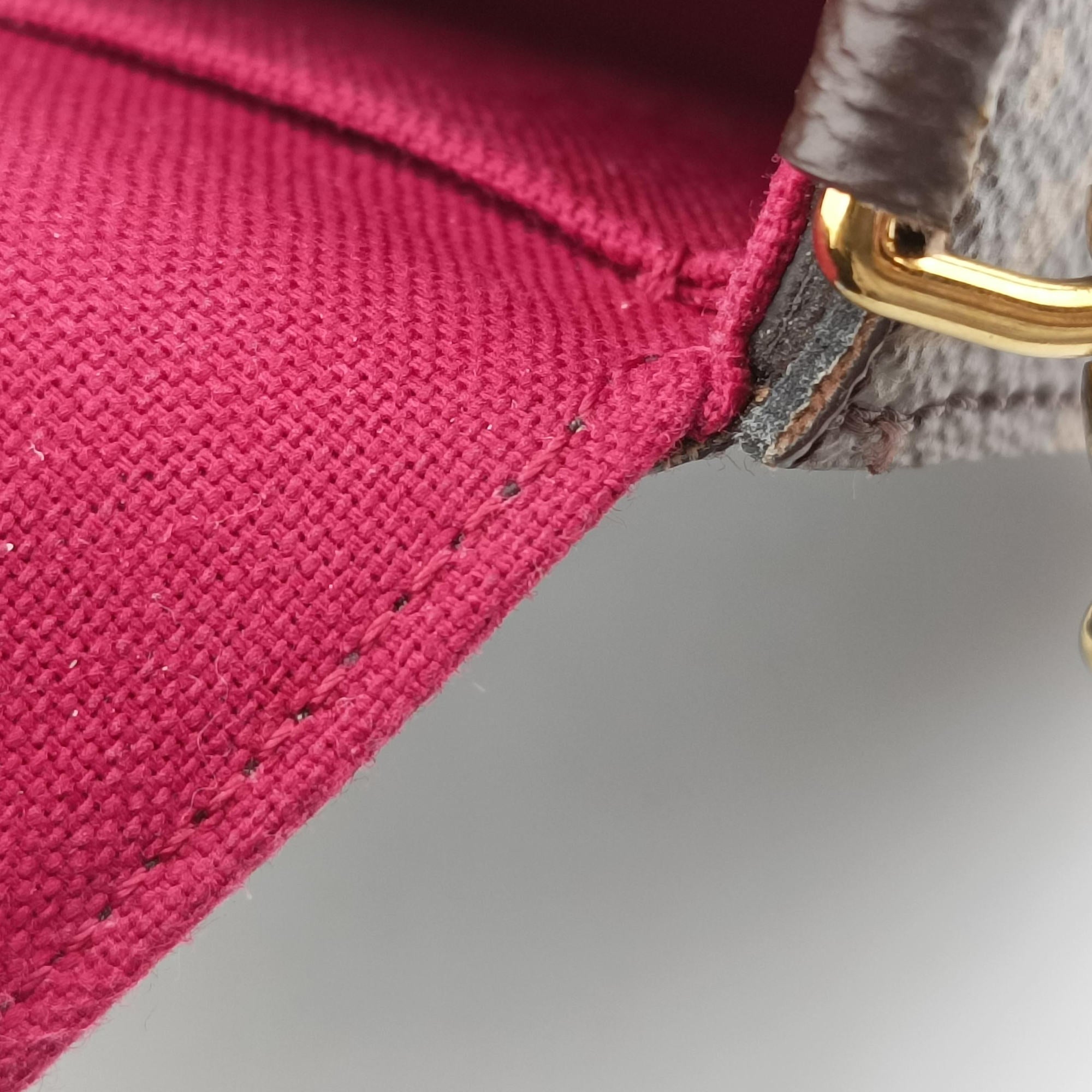 Secondhand Louis Vuitton Pochette Felicie Brown Monogram Canvas M61276 shoulderbag | stylenewstar