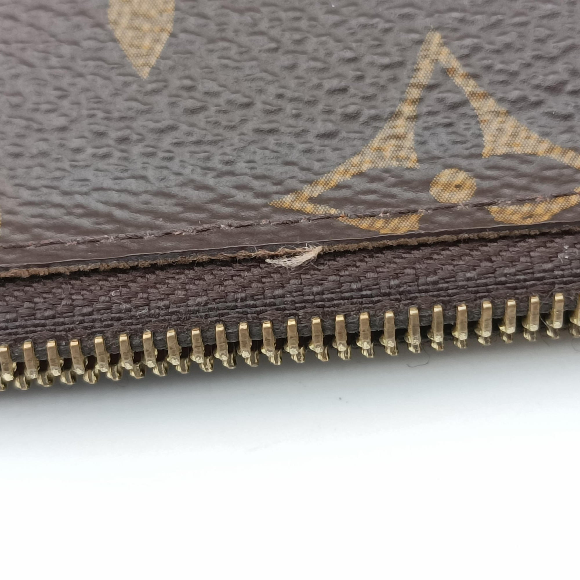 Secondhand Louis Vuitton Pochette Felicie Brown Monogram Canvas M61276 shoulderbag | stylenewstar