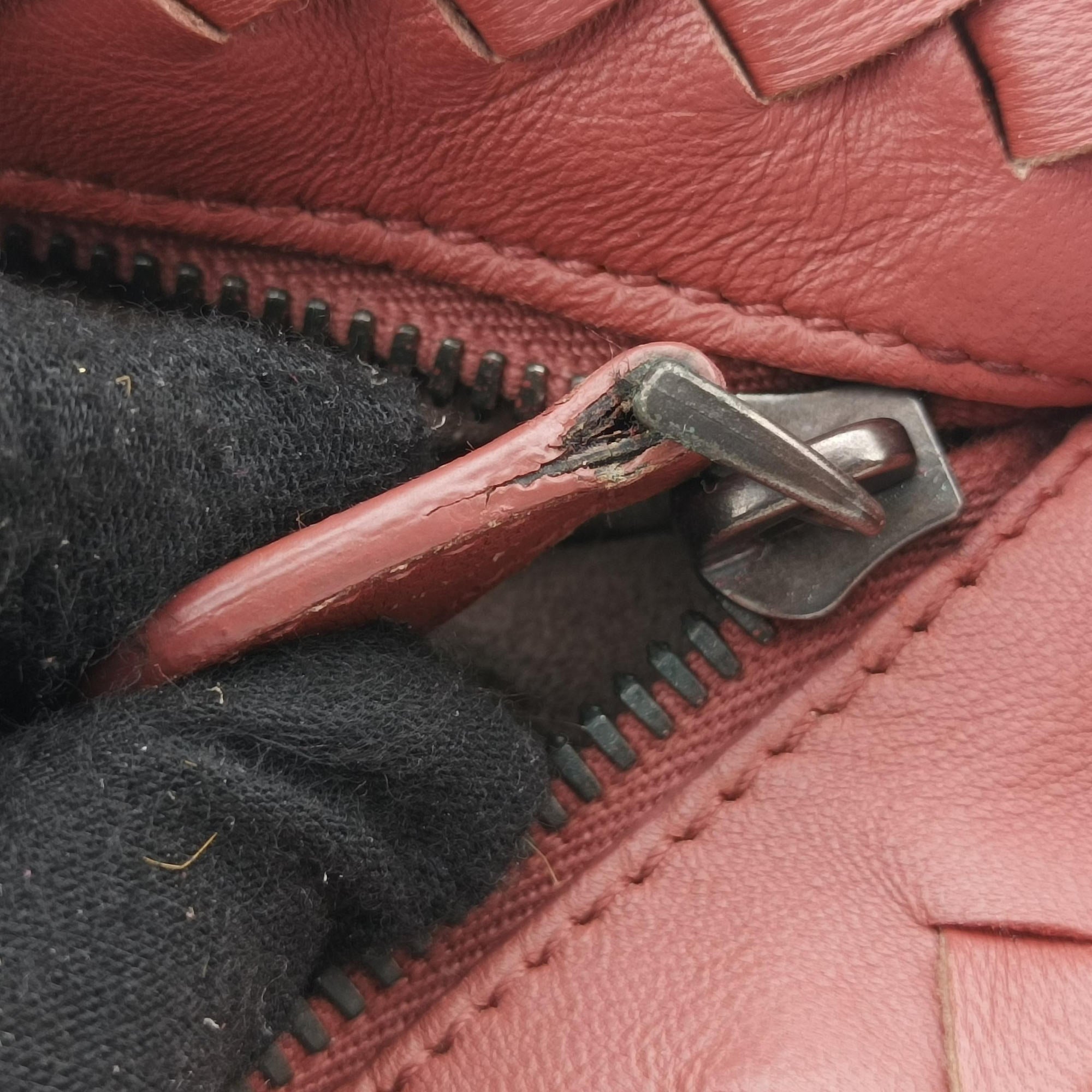 Pre-owned Bottega Veneta Intrecciato Pink lambskin  handbag | stylenewstar