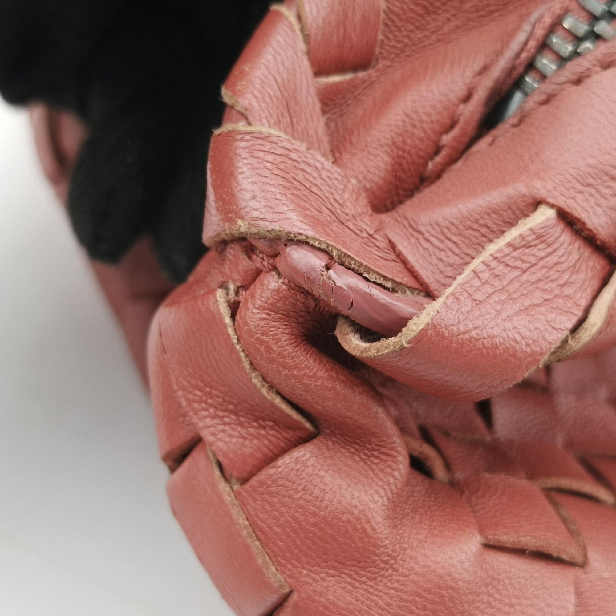 Pre-owned Bottega Veneta Intrecciato Pink lambskin  handbag | stylenewstar