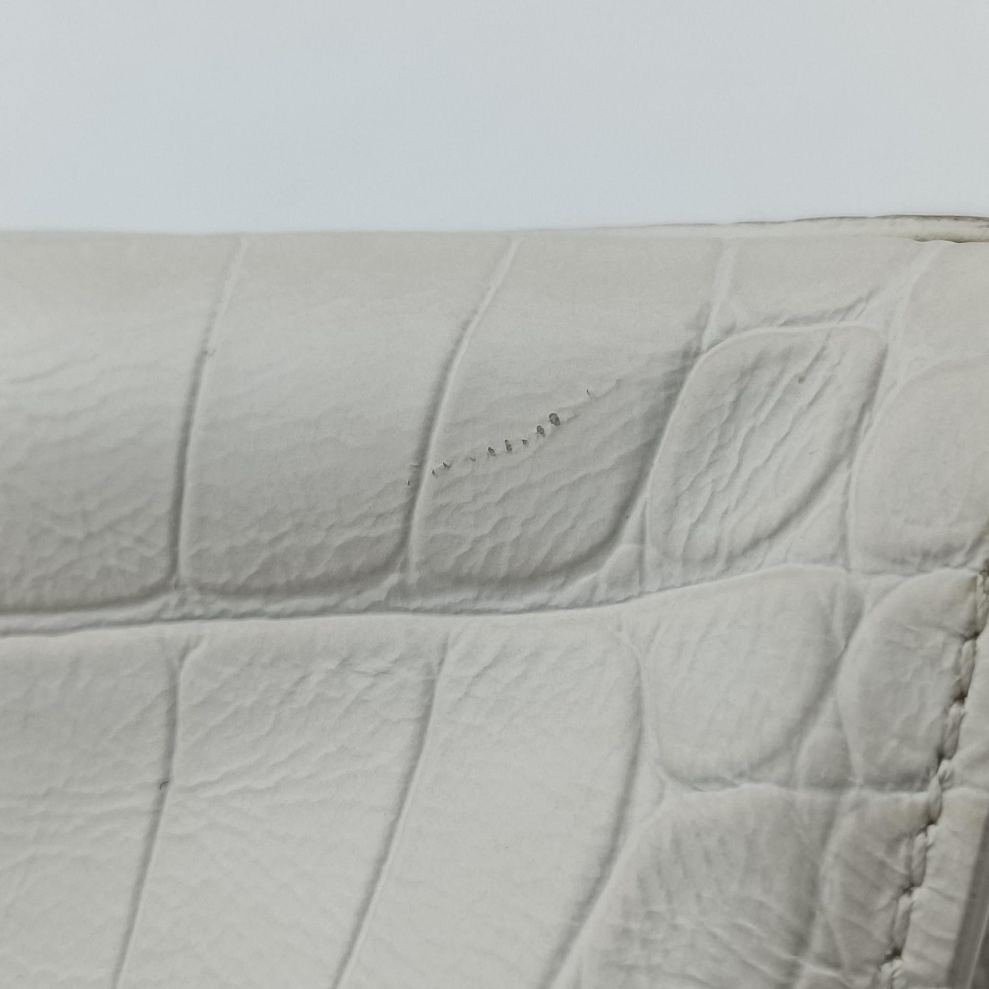Pre-owned Balenciaga Neo Cagole XS White Leather  shoulderbag | stylenewstar